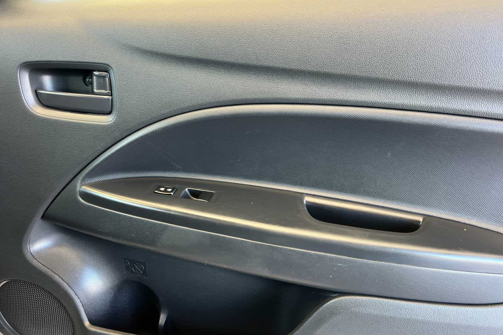 Thumbnail: 2021 Mitsubishi Mirage - 18