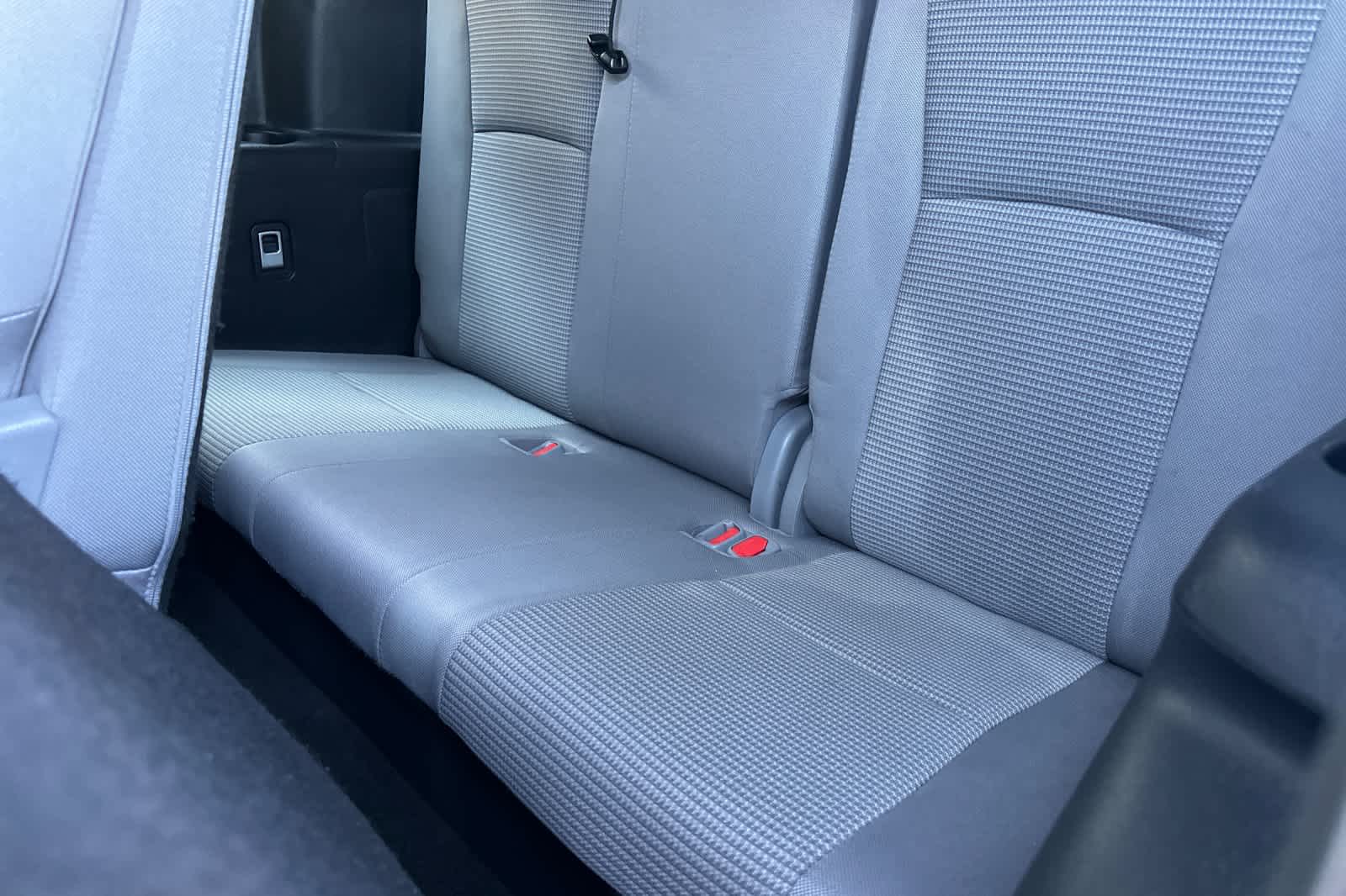 Thumbnail: 2023 Toyota Highlander - 16