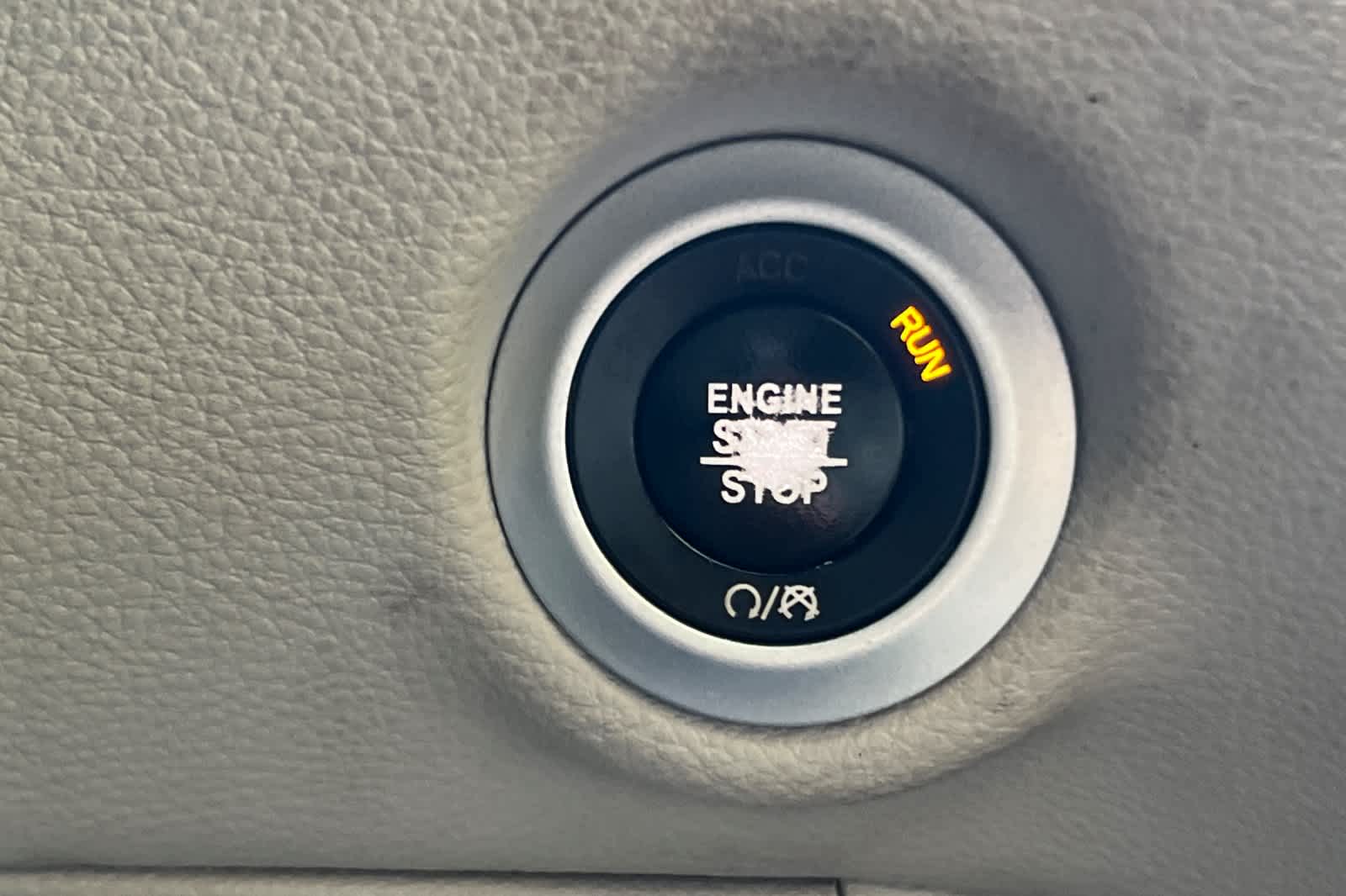 Thumbnail: 2020 Chrysler Pacifica - 26