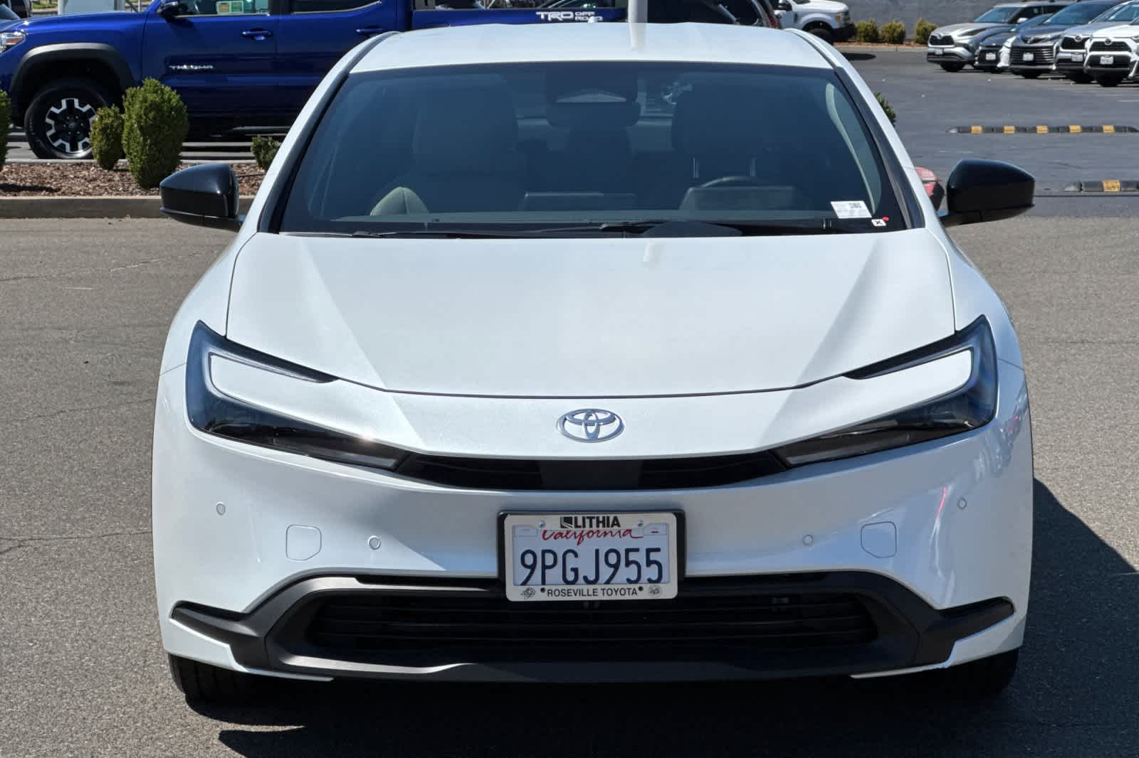 Thumbnail: 2024 Toyota Prius - 10