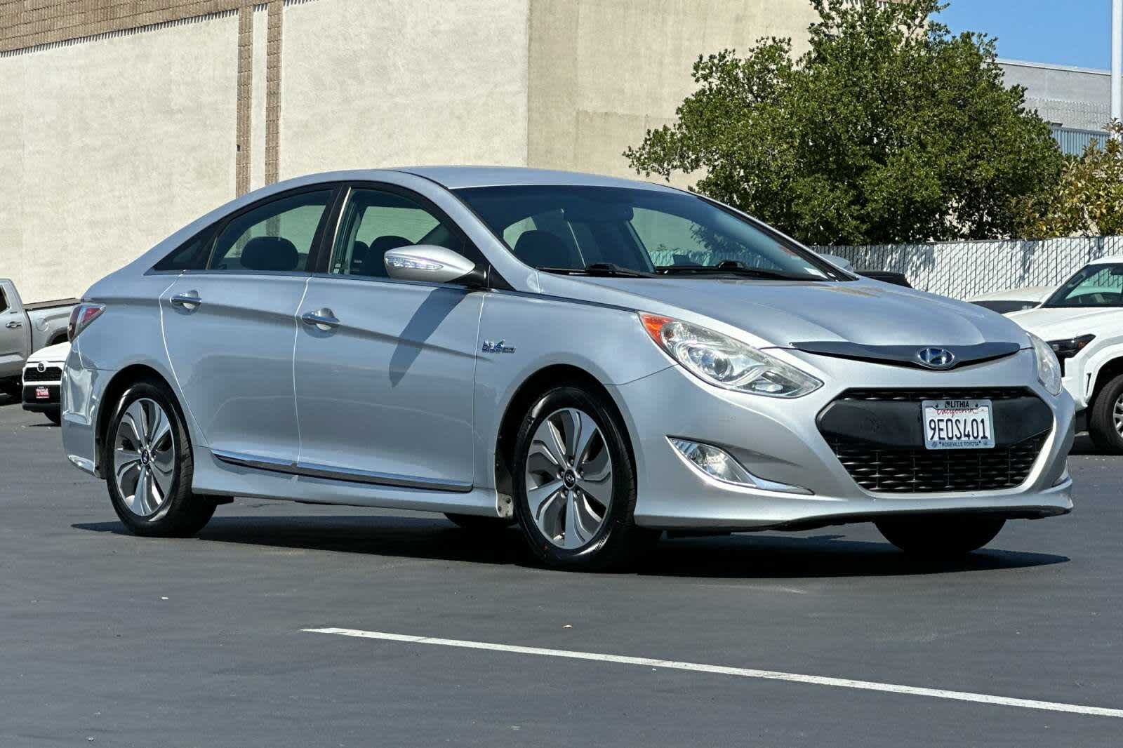 Thumbnail: 2013 Hyundai Sonata - 5