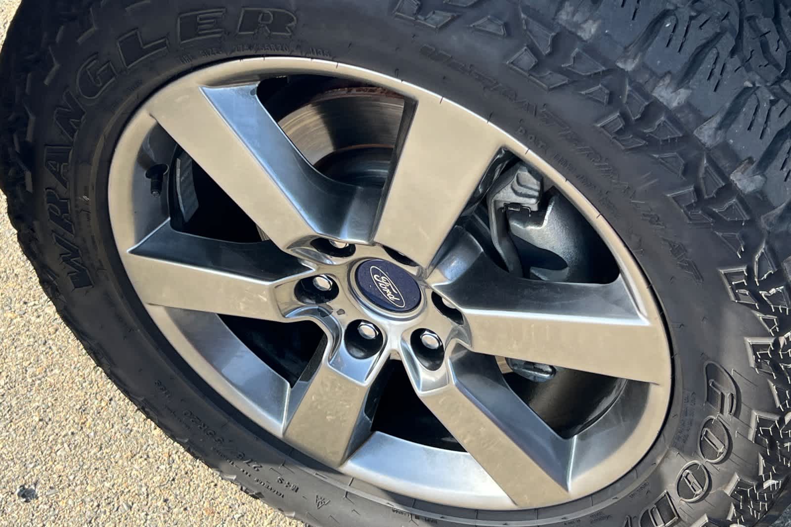 Thumbnail: 2017 Ford F-150 - 10