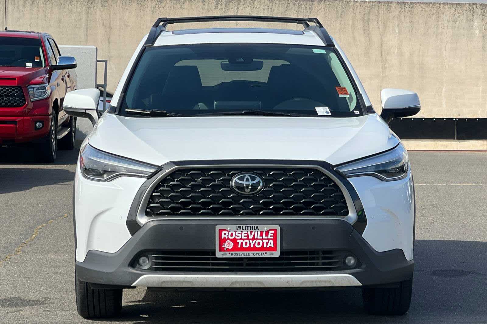 Thumbnail: 2022 Toyota Corolla Cross - 10