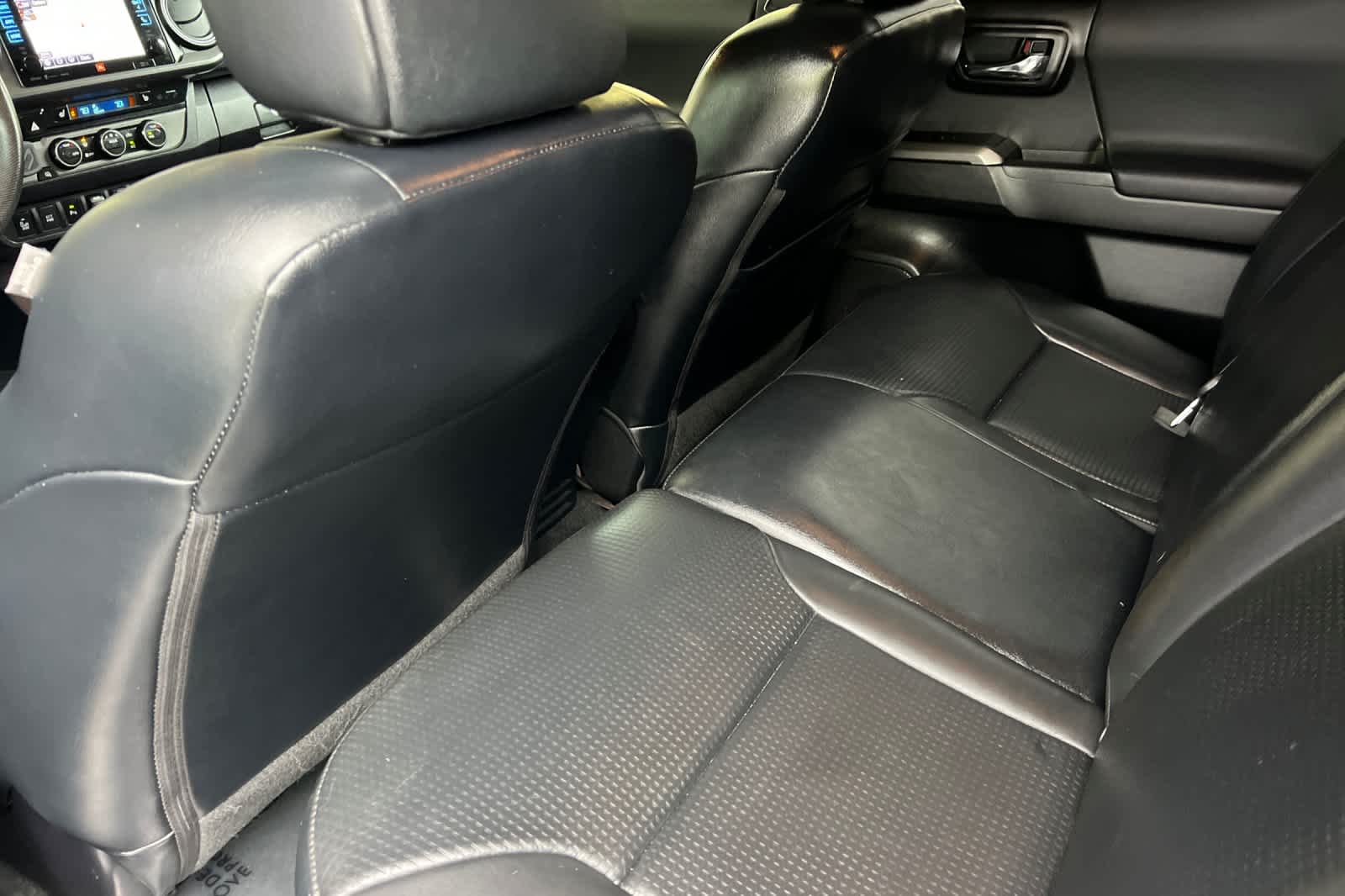 Thumbnail: 2019 Toyota Tacoma - 4