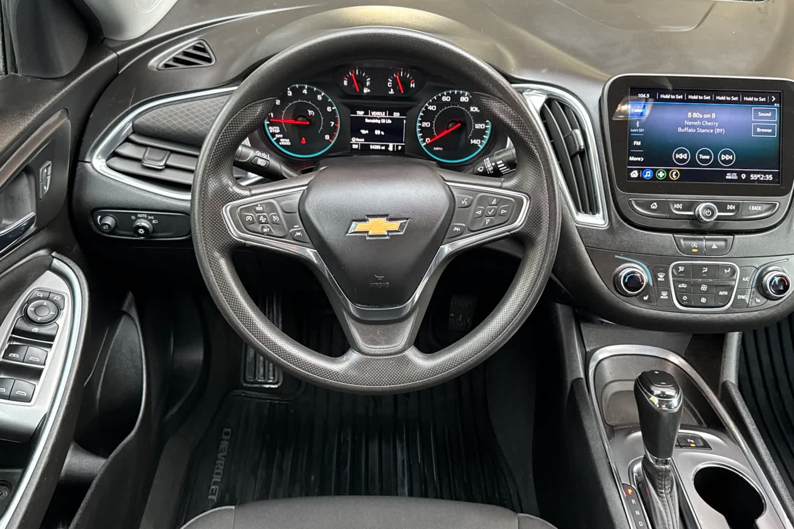 Thumbnail: 2020 Chevrolet Malibu - 15