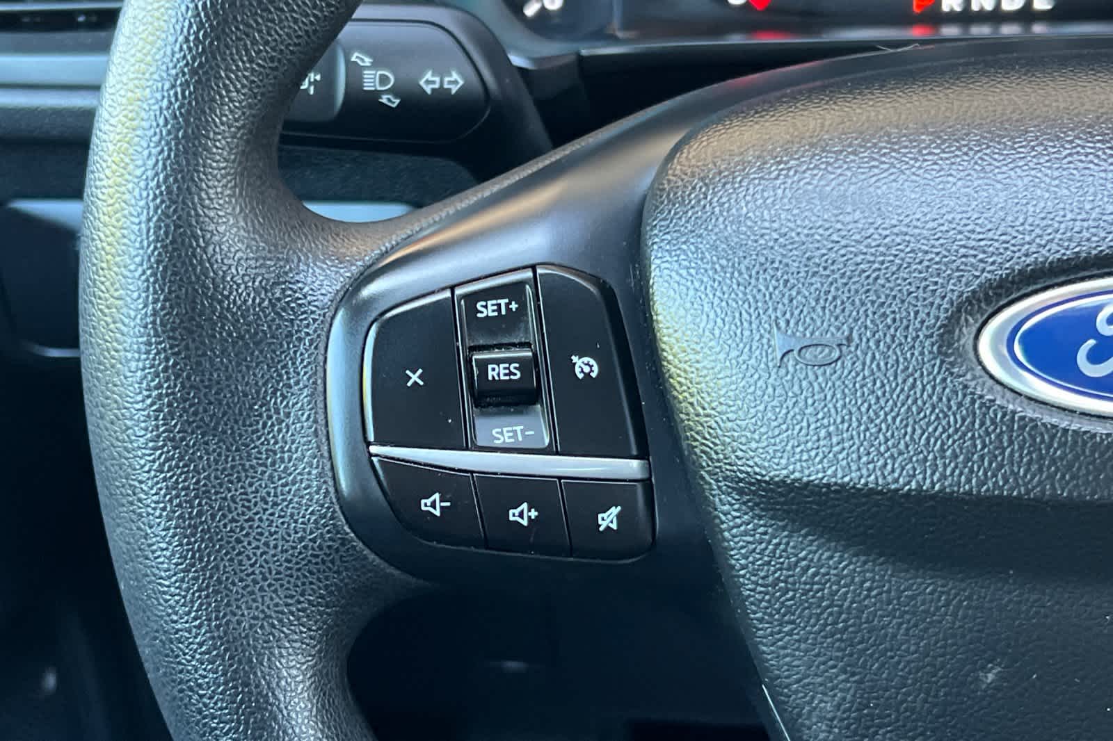 Thumbnail: 2020 Ford Escape - 25