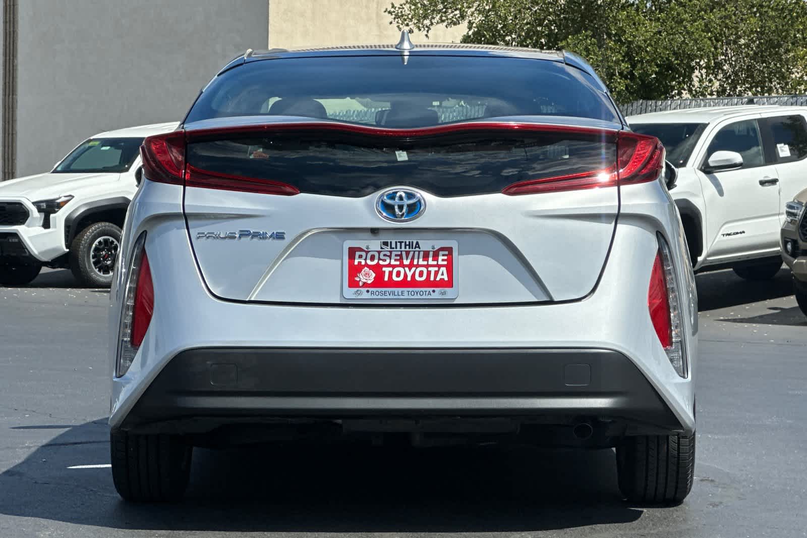 Thumbnail: 2019 Toyota Prius Prime - 8