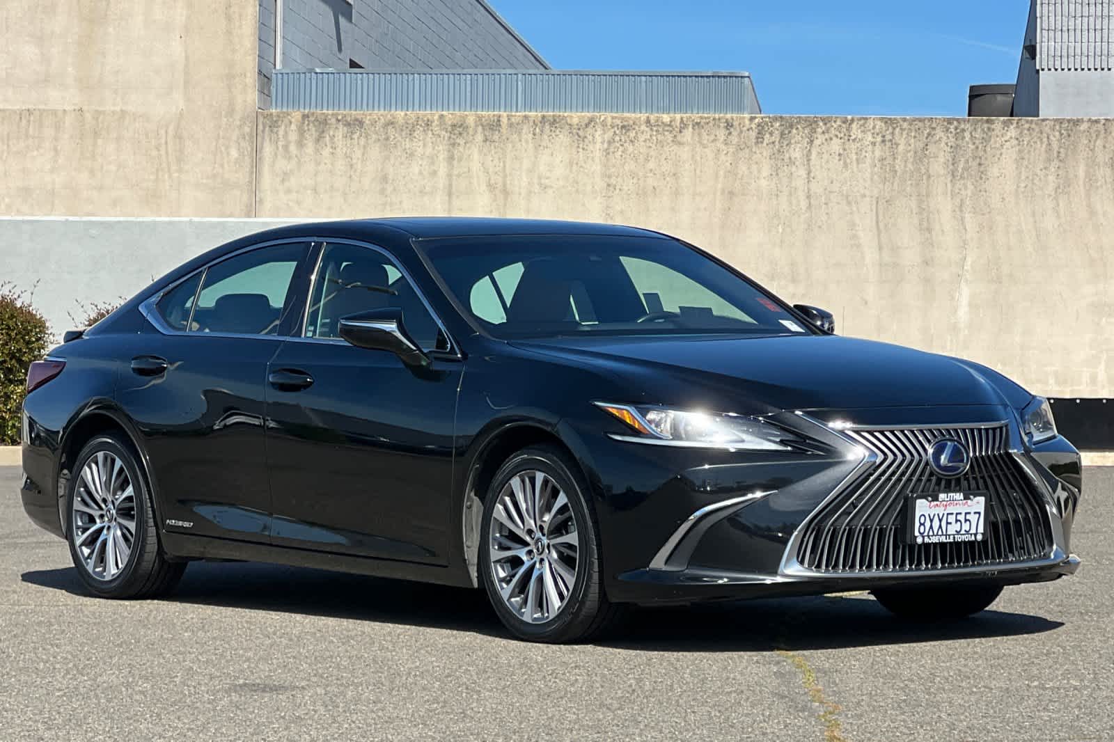 Thumbnail: 2020 Lexus ES - 5