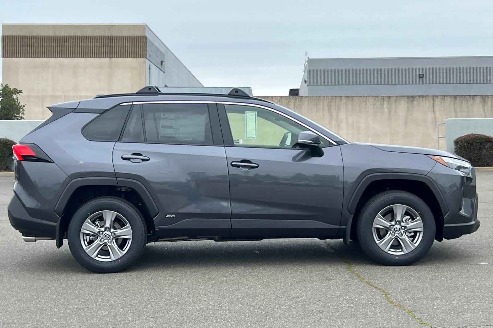 Thumbnail: 2025 Toyota RAV4 - 7