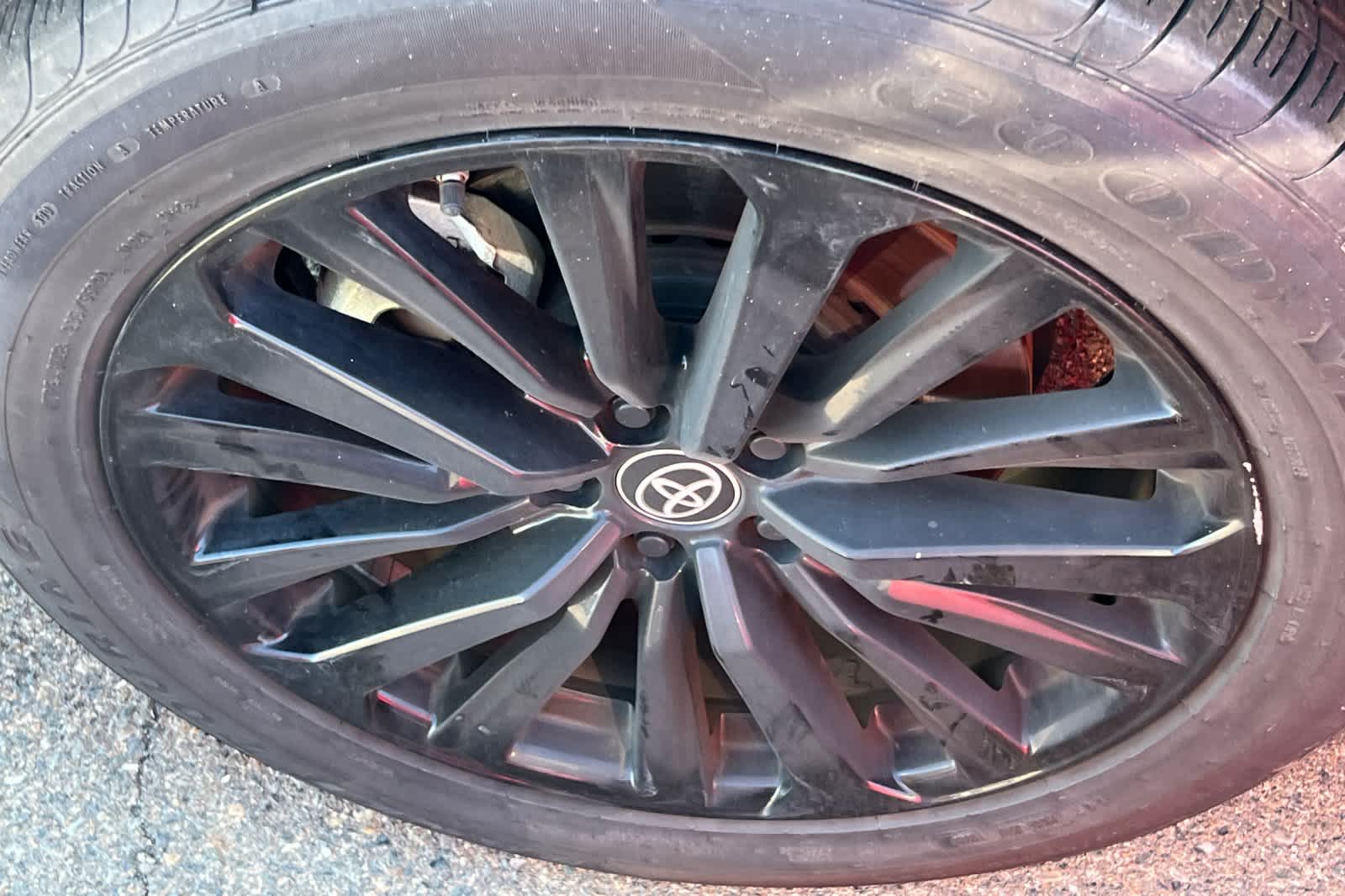 Thumbnail: 2023 Toyota Highlander - 22