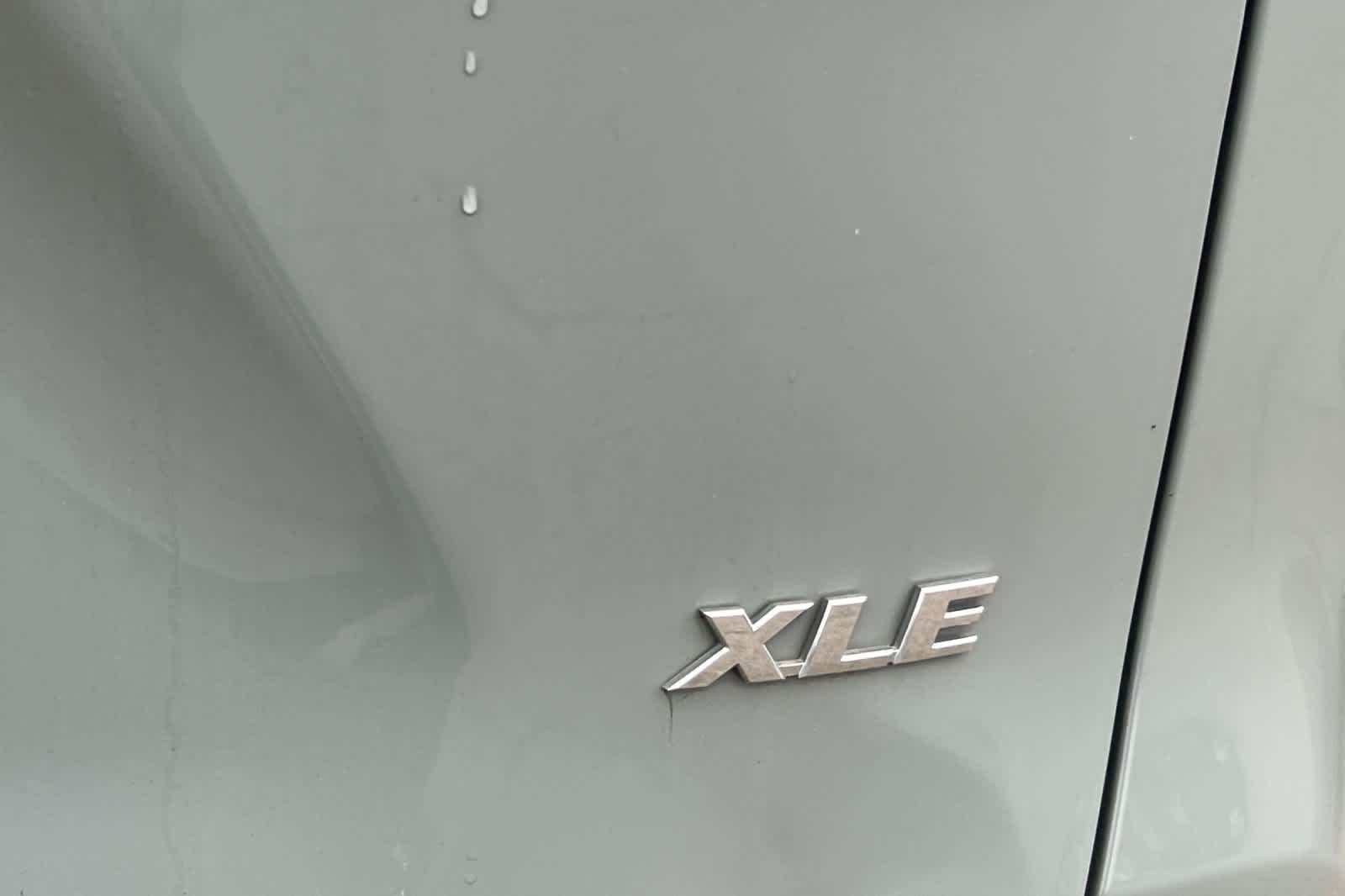 Thumbnail: 2022 Toyota RAV4 - 7