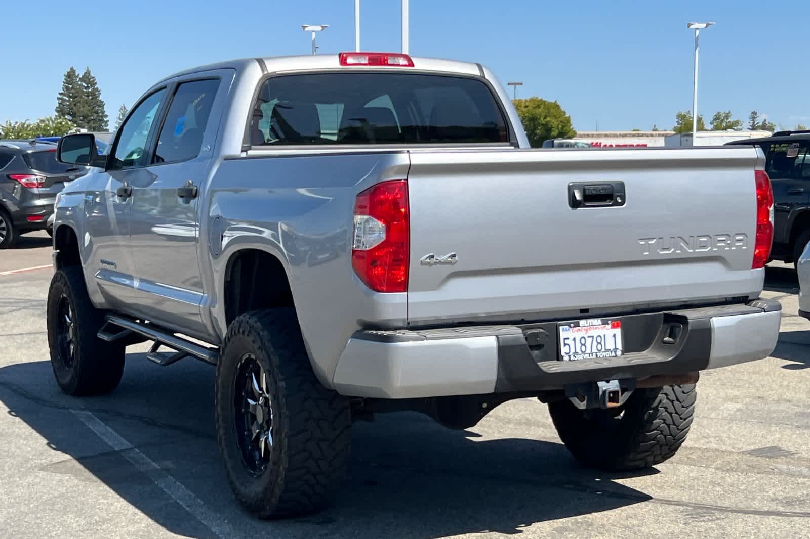 Thumbnail: 2016 Toyota Tundra - 4