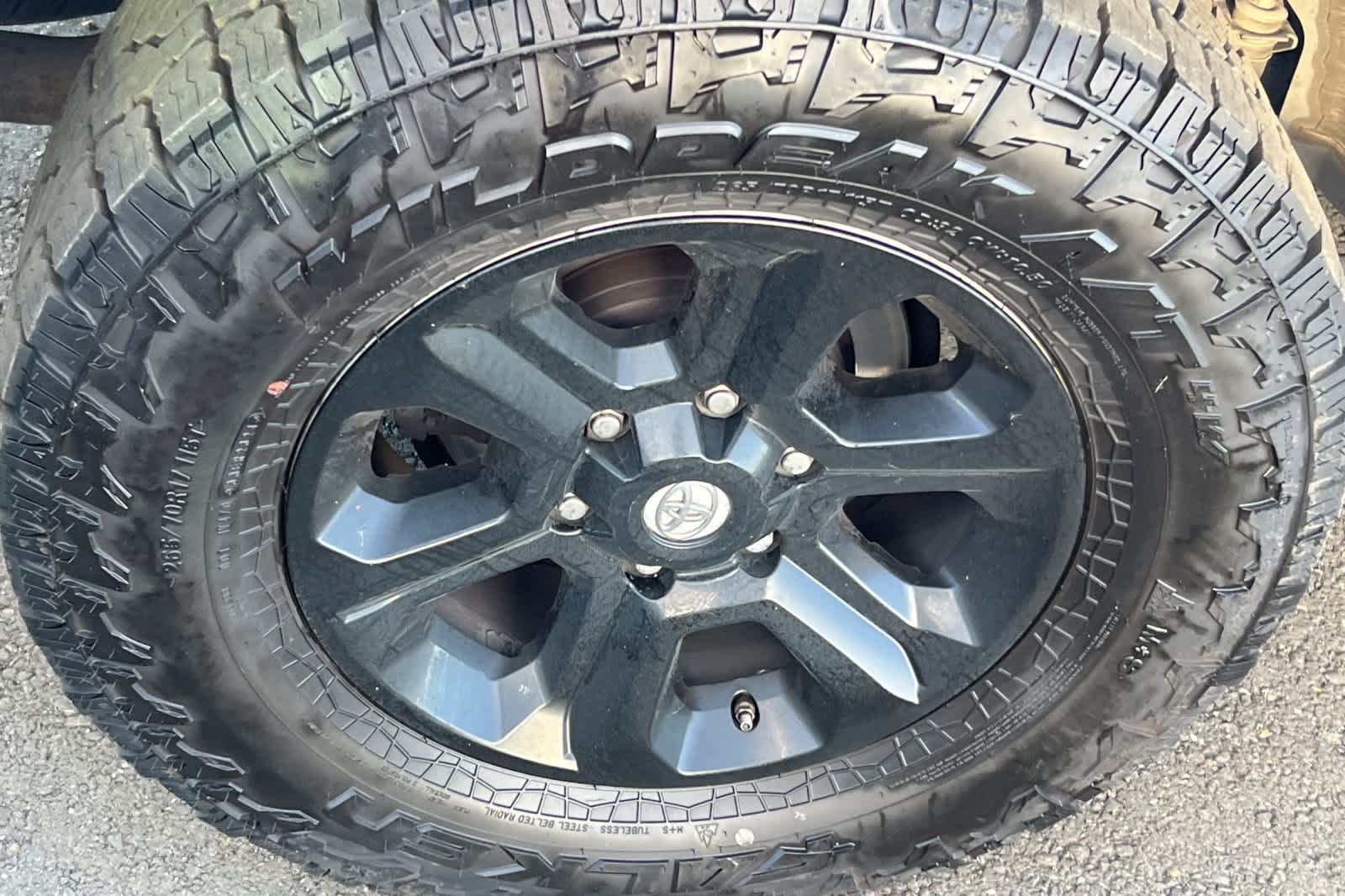 Thumbnail: 2021 Toyota 4Runner - 17