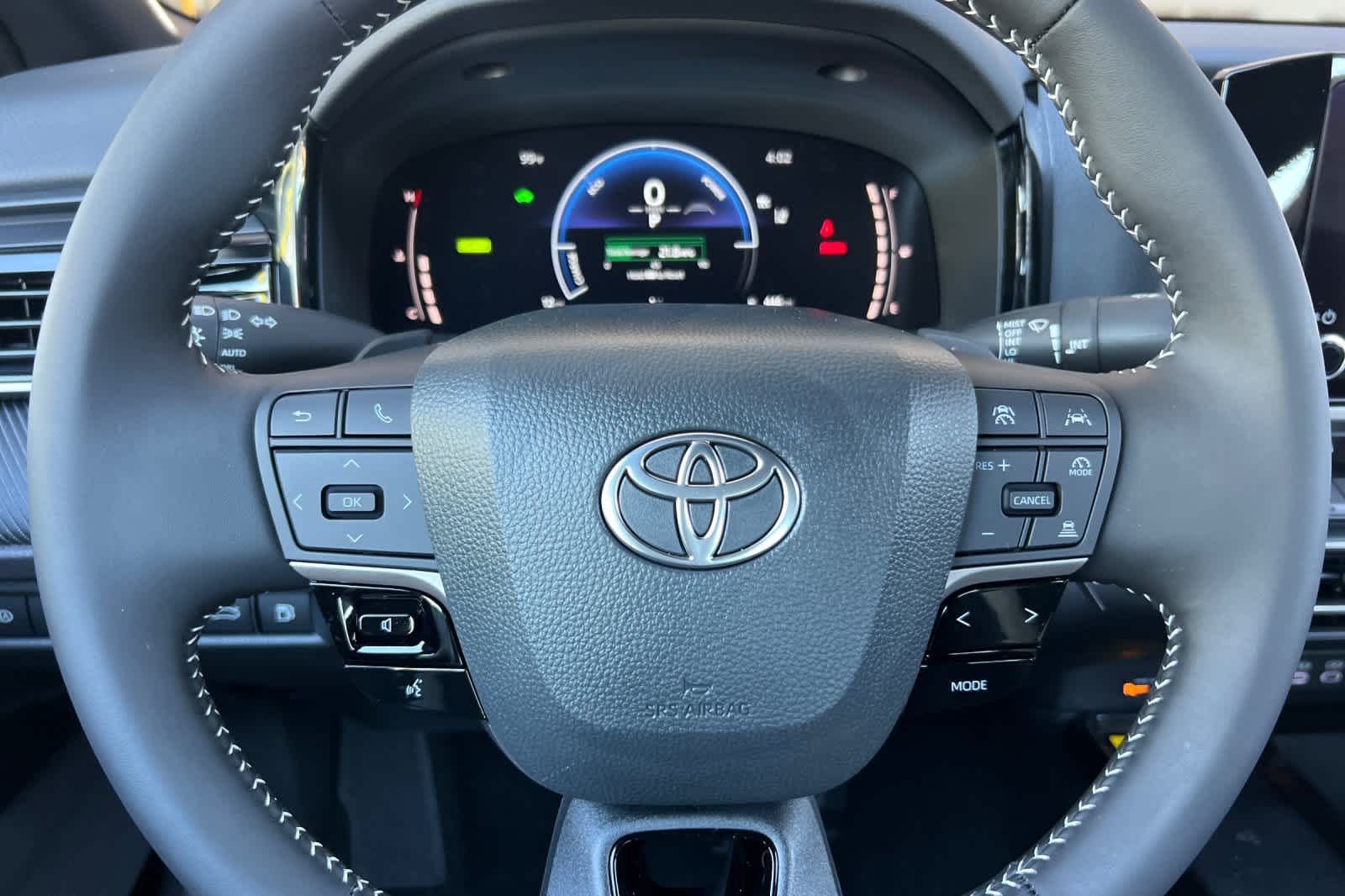 Thumbnail: 2025 Toyota Camry - 24