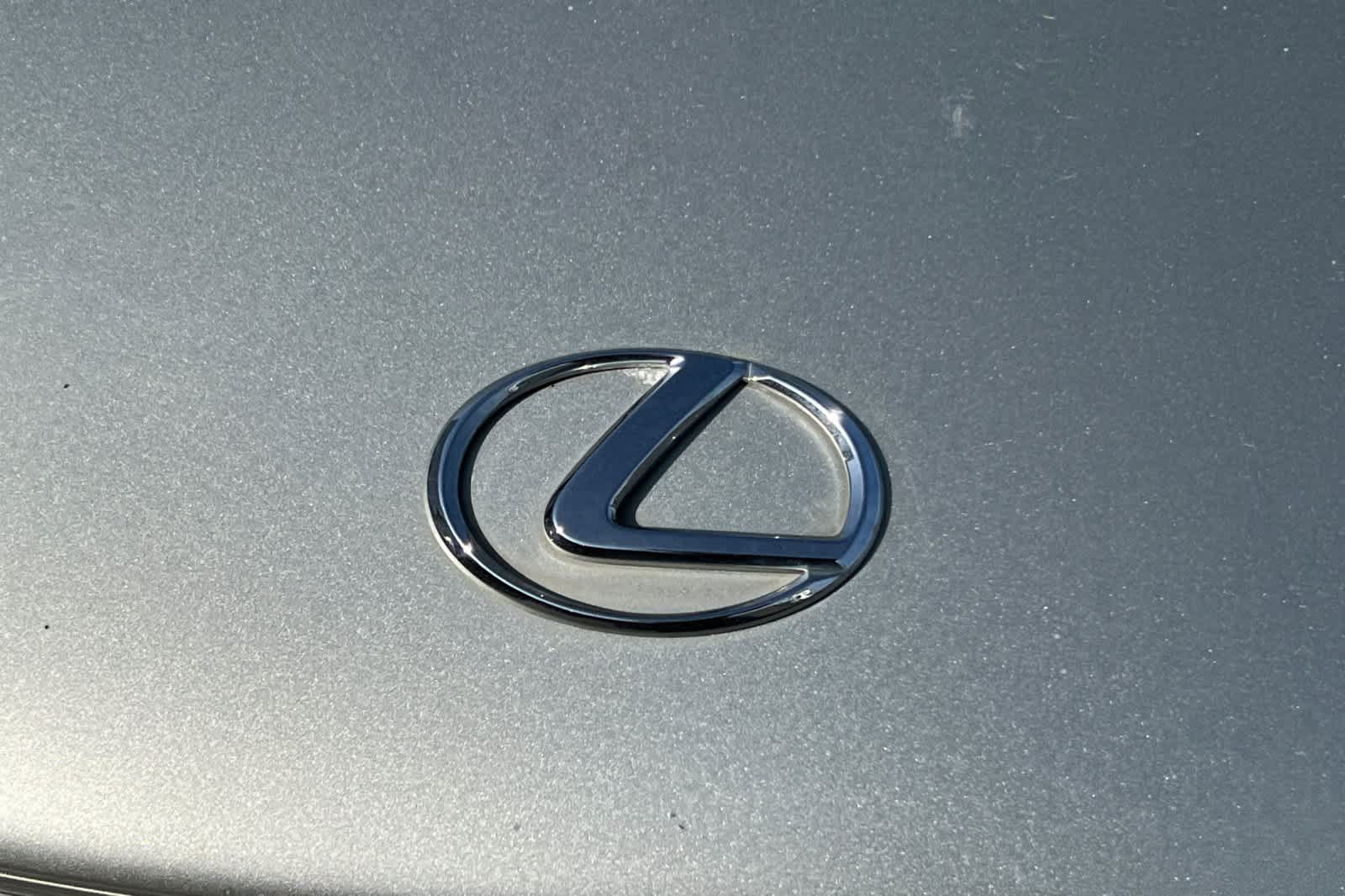Thumbnail: 2004 Lexus ES - 9