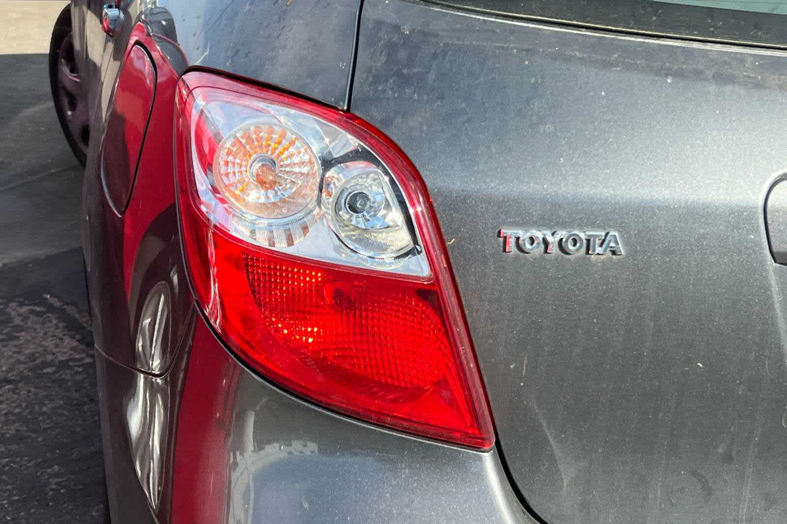 Thumbnail: 2009 Toyota Matrix - 15