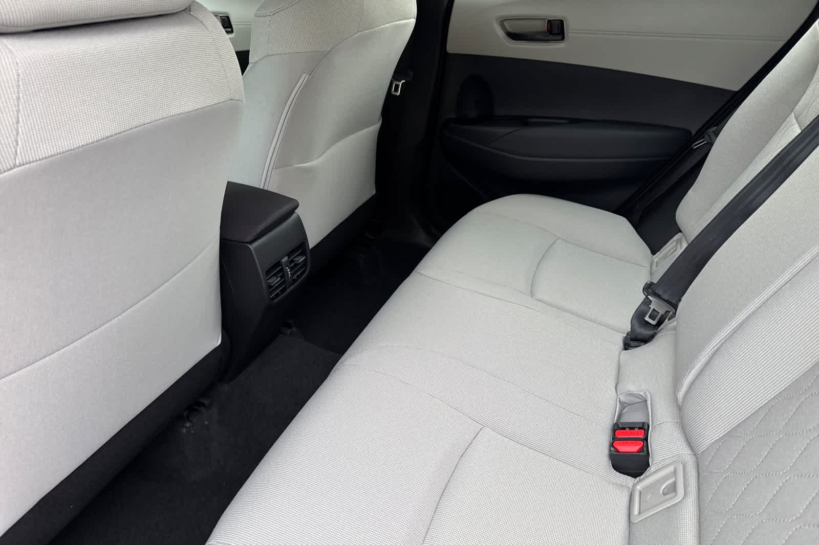 Thumbnail: 2026 Toyota Corolla Cross - 4