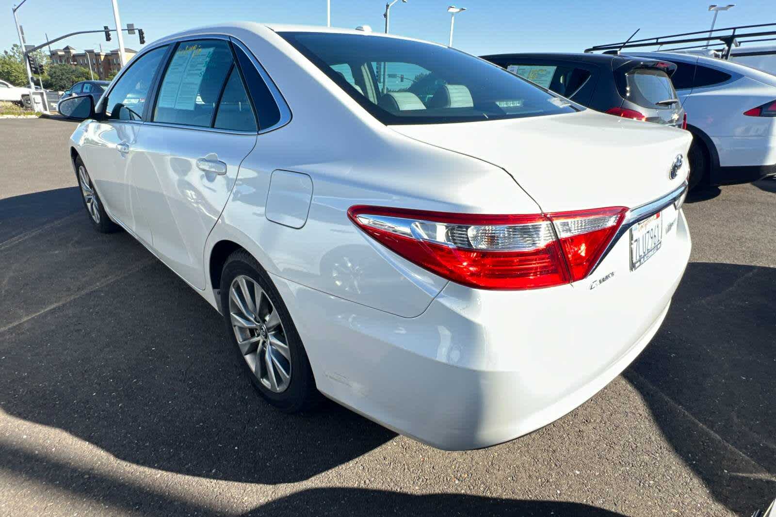 2015 Toyota Camry XLE 4