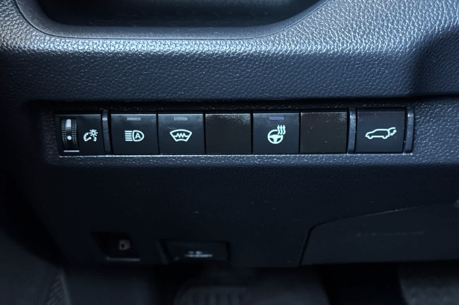 Thumbnail: 2024 Toyota RAV4 - 30