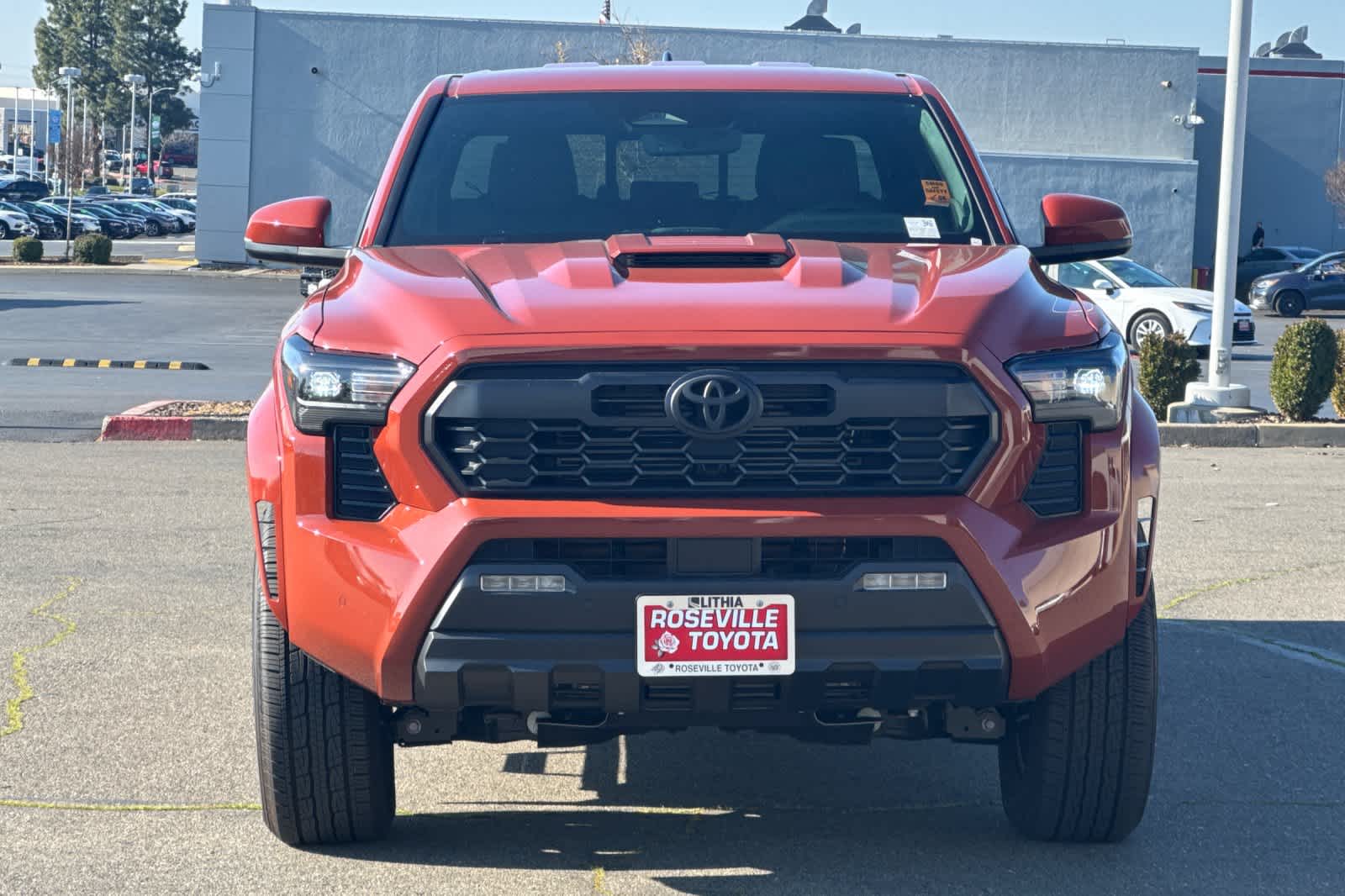 Thumbnail: 2025 Toyota Tacoma - 10