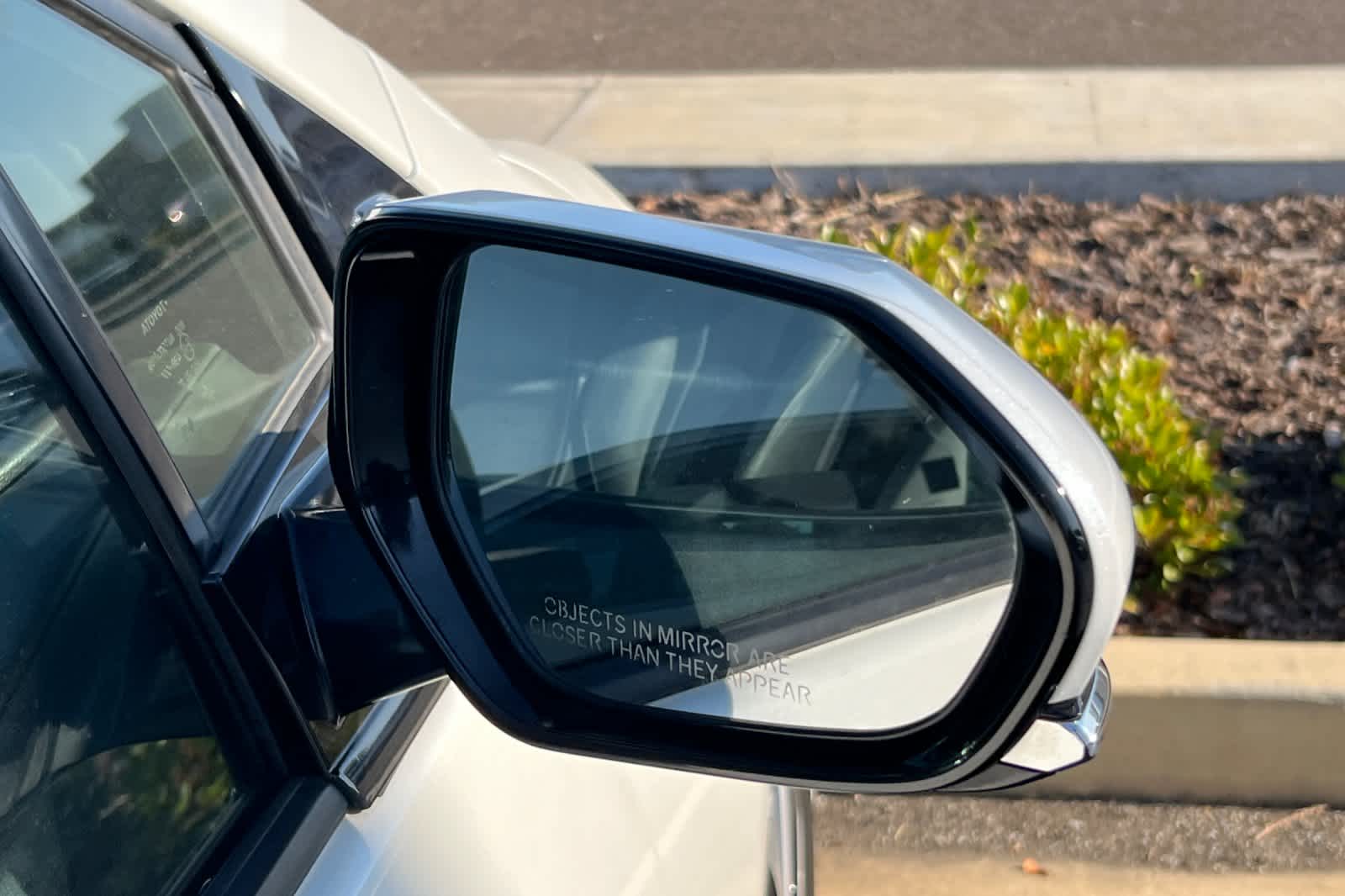 Thumbnail: 2018 Toyota Prius Prime - 13