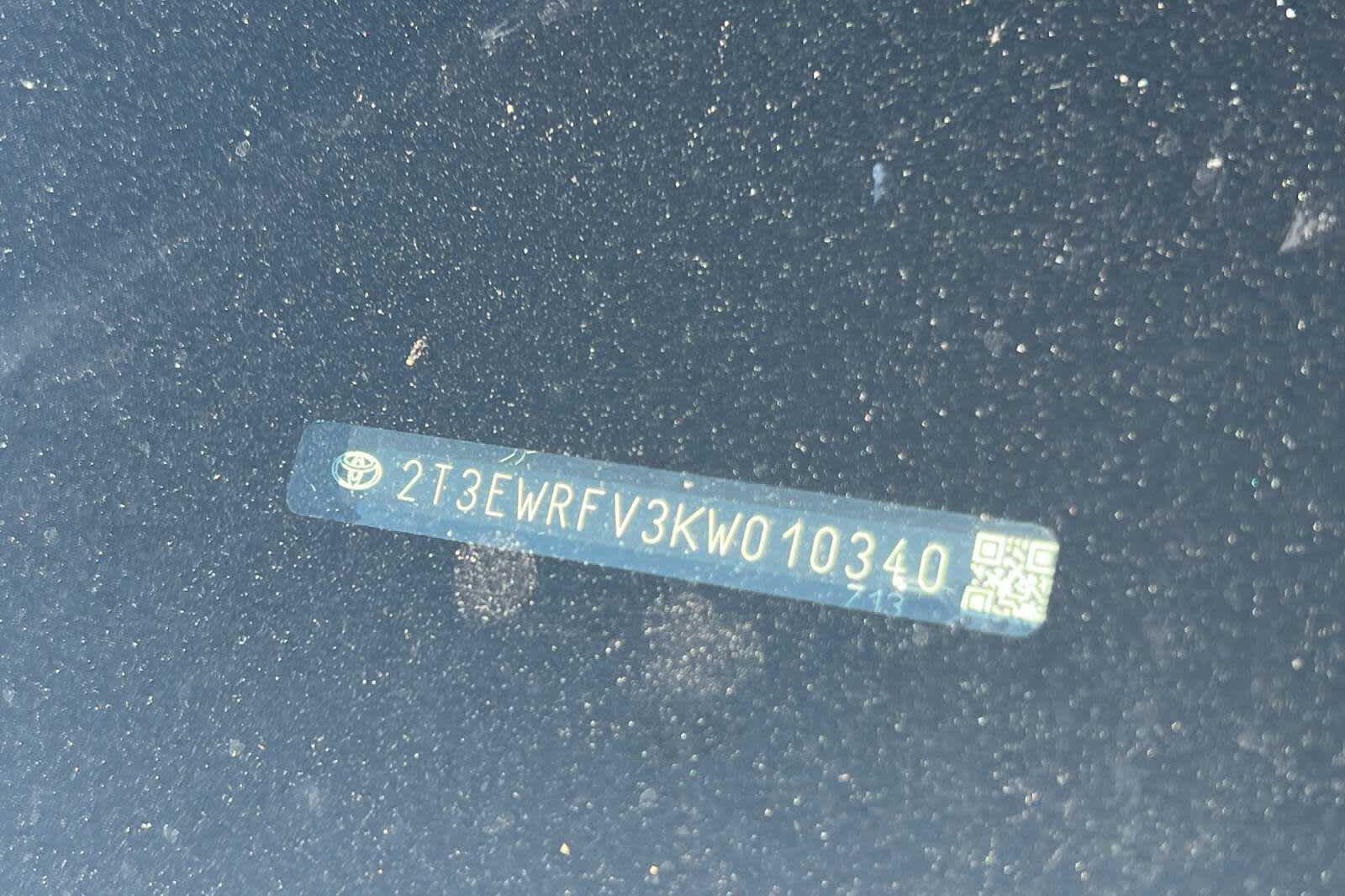 2019 Toyota RAV4 XSE 23