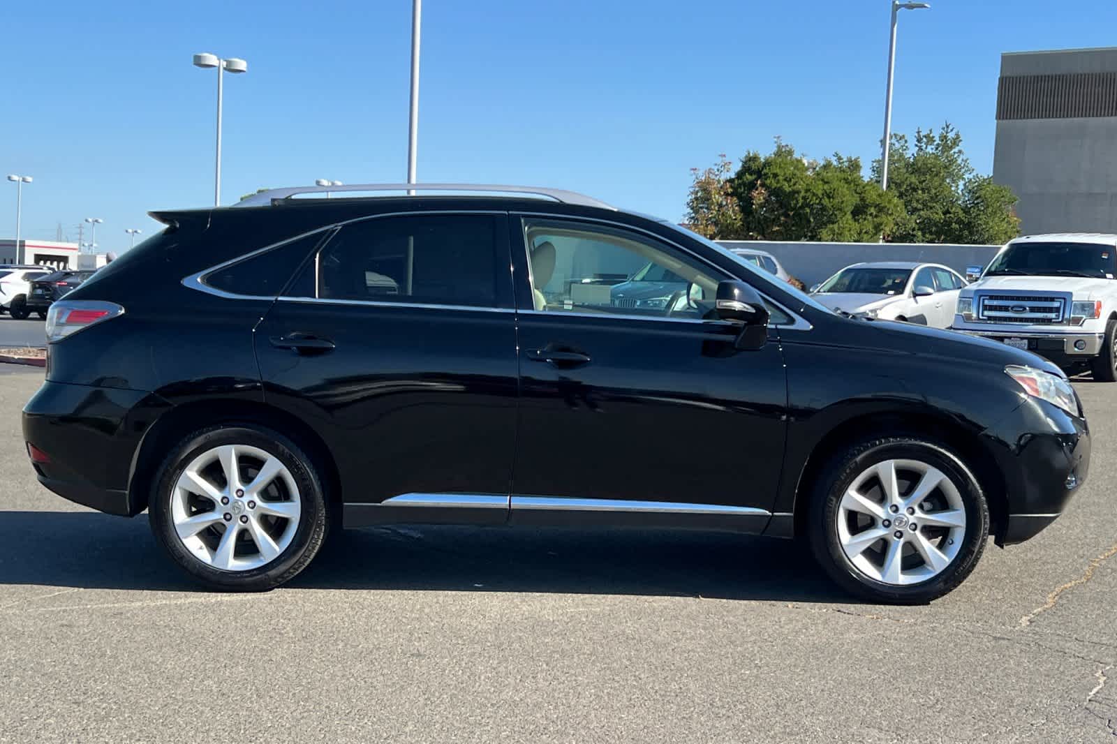 Thumbnail: 2010 Lexus RX - 5