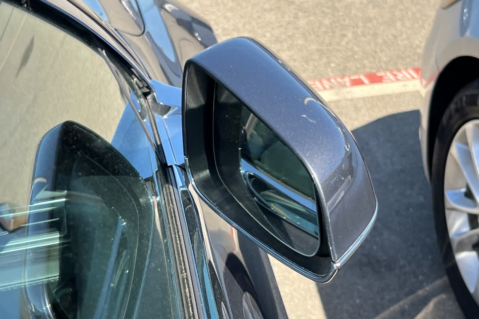 Thumbnail: 2015 Tesla Model S - 16