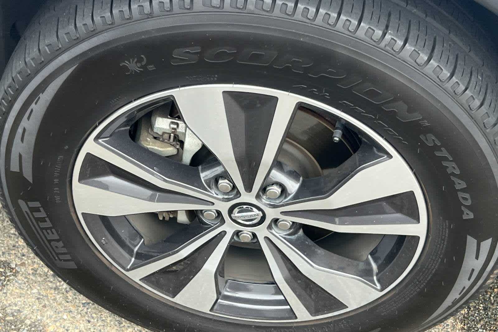 Thumbnail: 2020 Nissan Murano - 21