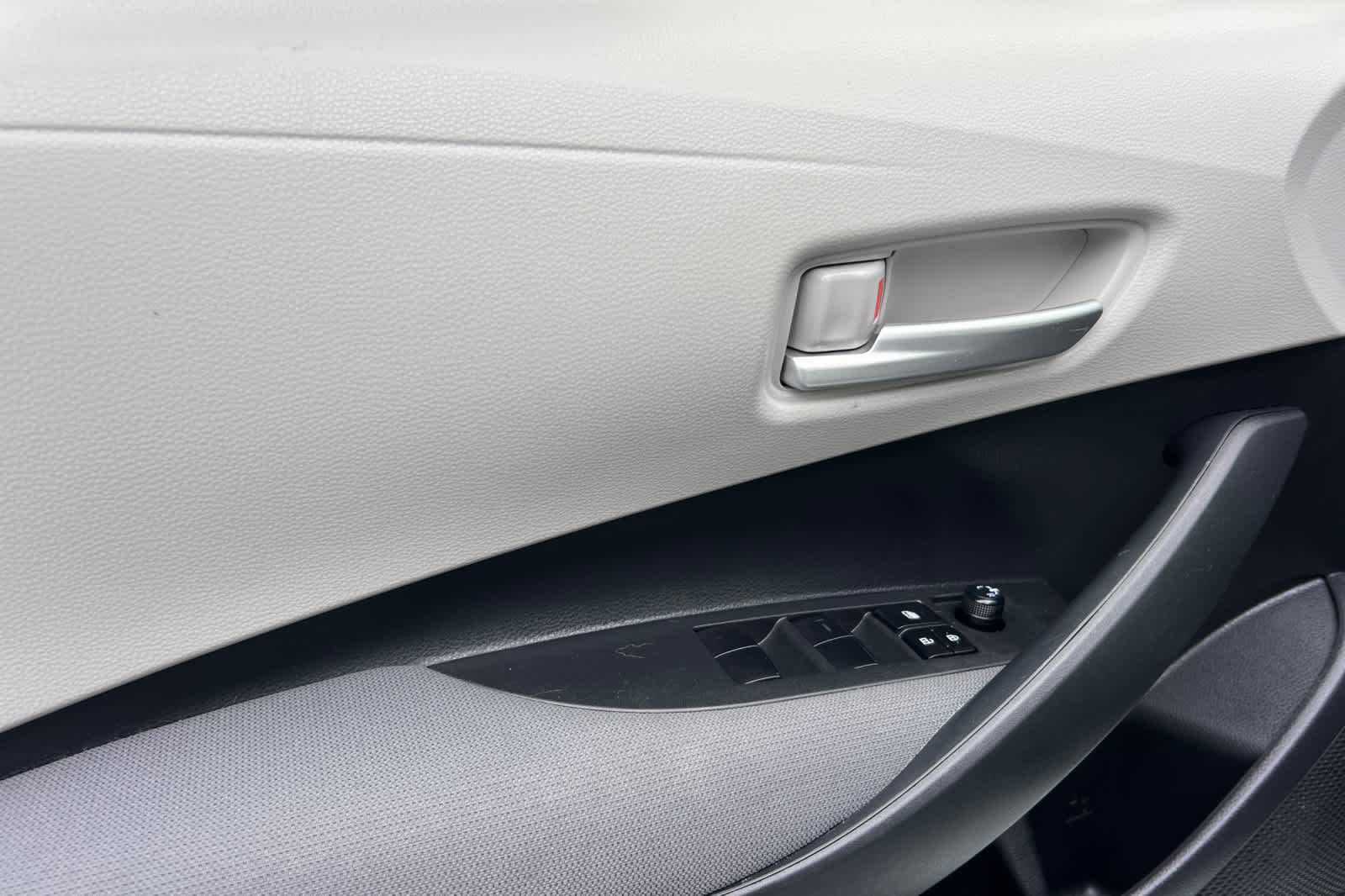 Thumbnail: 2021 Toyota Corolla - 12