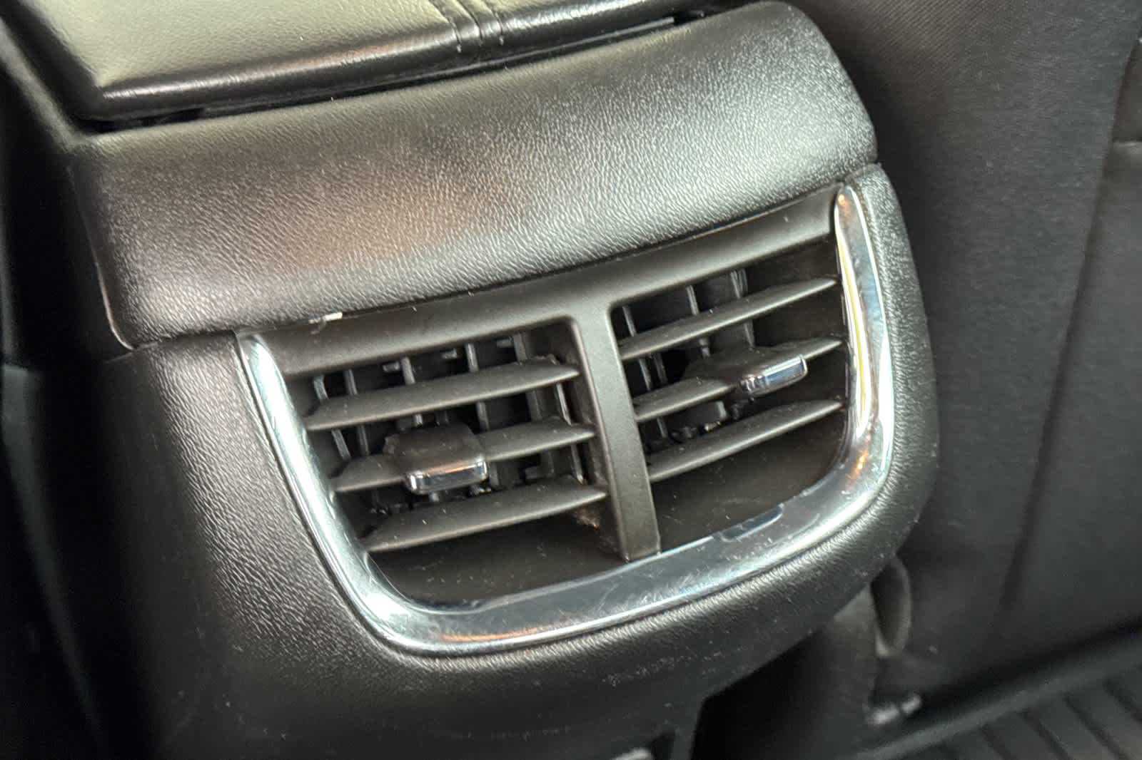 Thumbnail: 2020 Chevrolet Malibu - 14