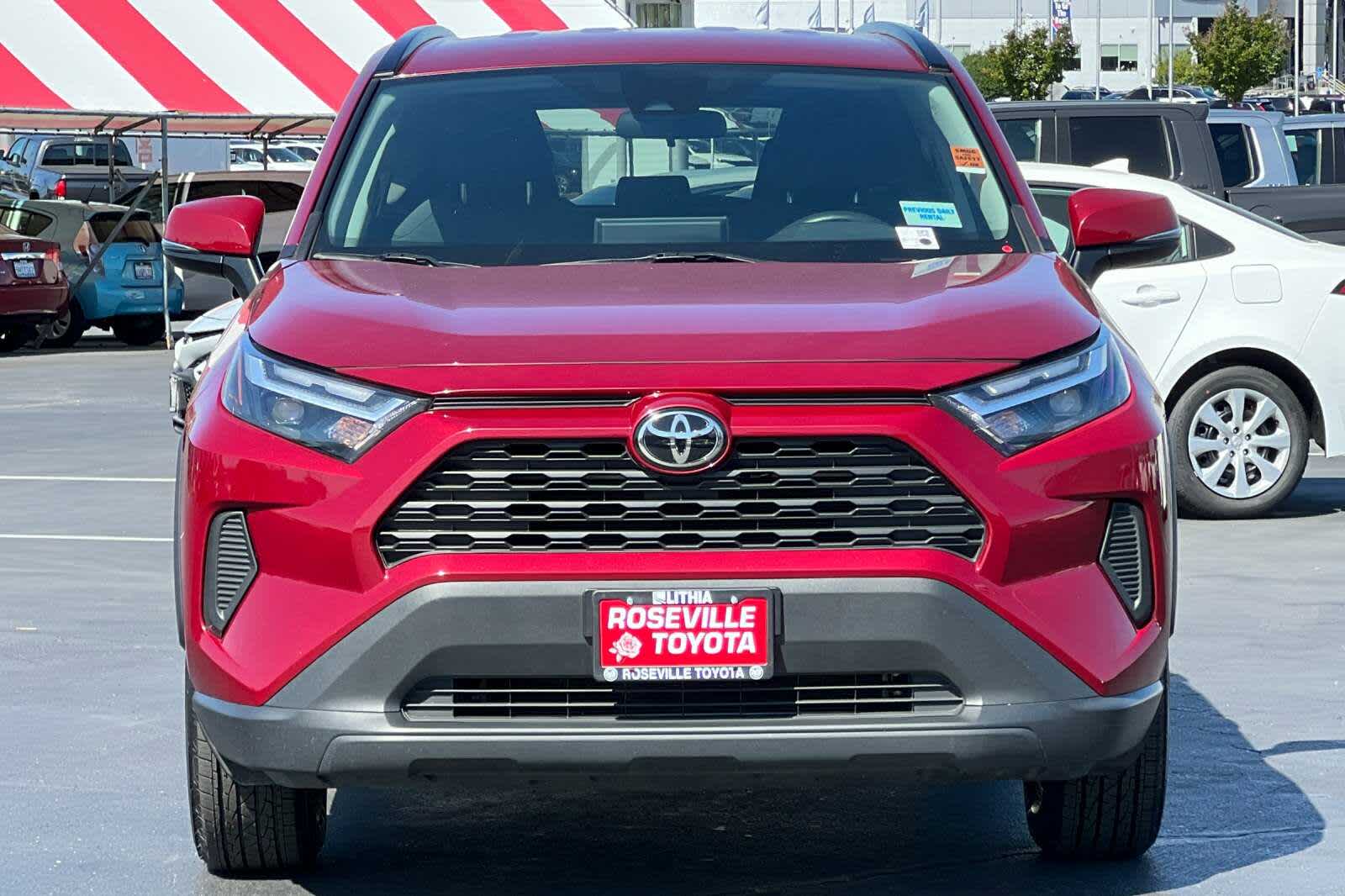Thumbnail: 2023 Toyota RAV4 - 10