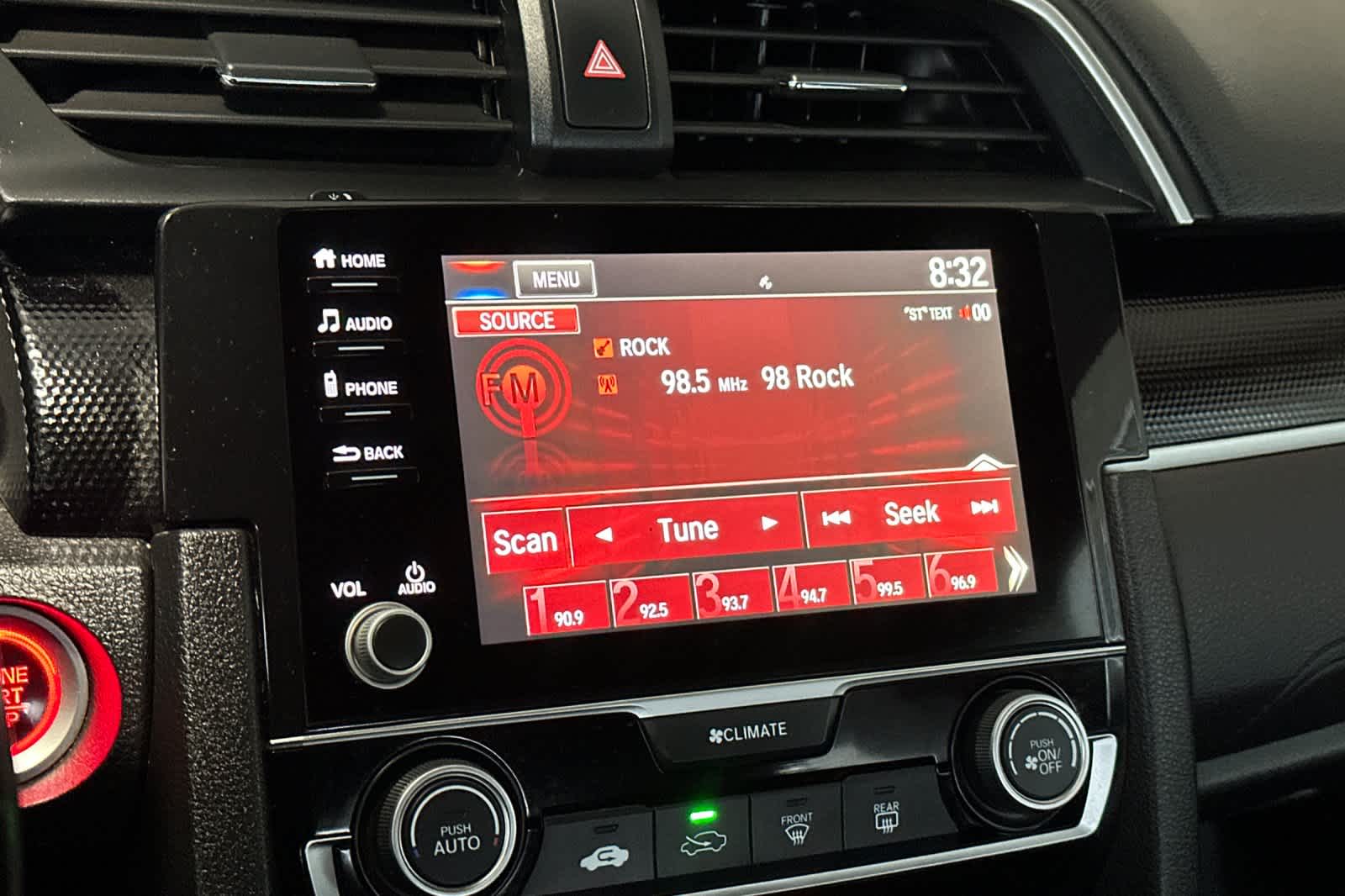 Thumbnail: 2020 Honda Civic - 18