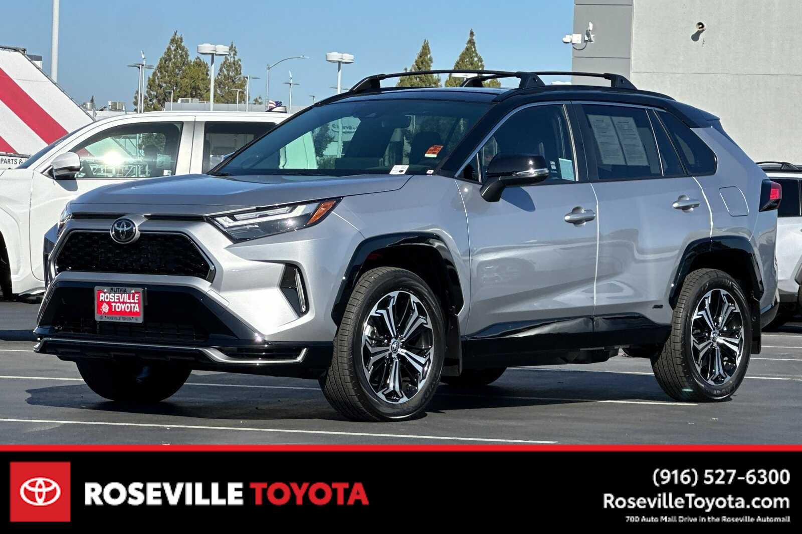 2025 Toyota RAV4 XSE Hero Image