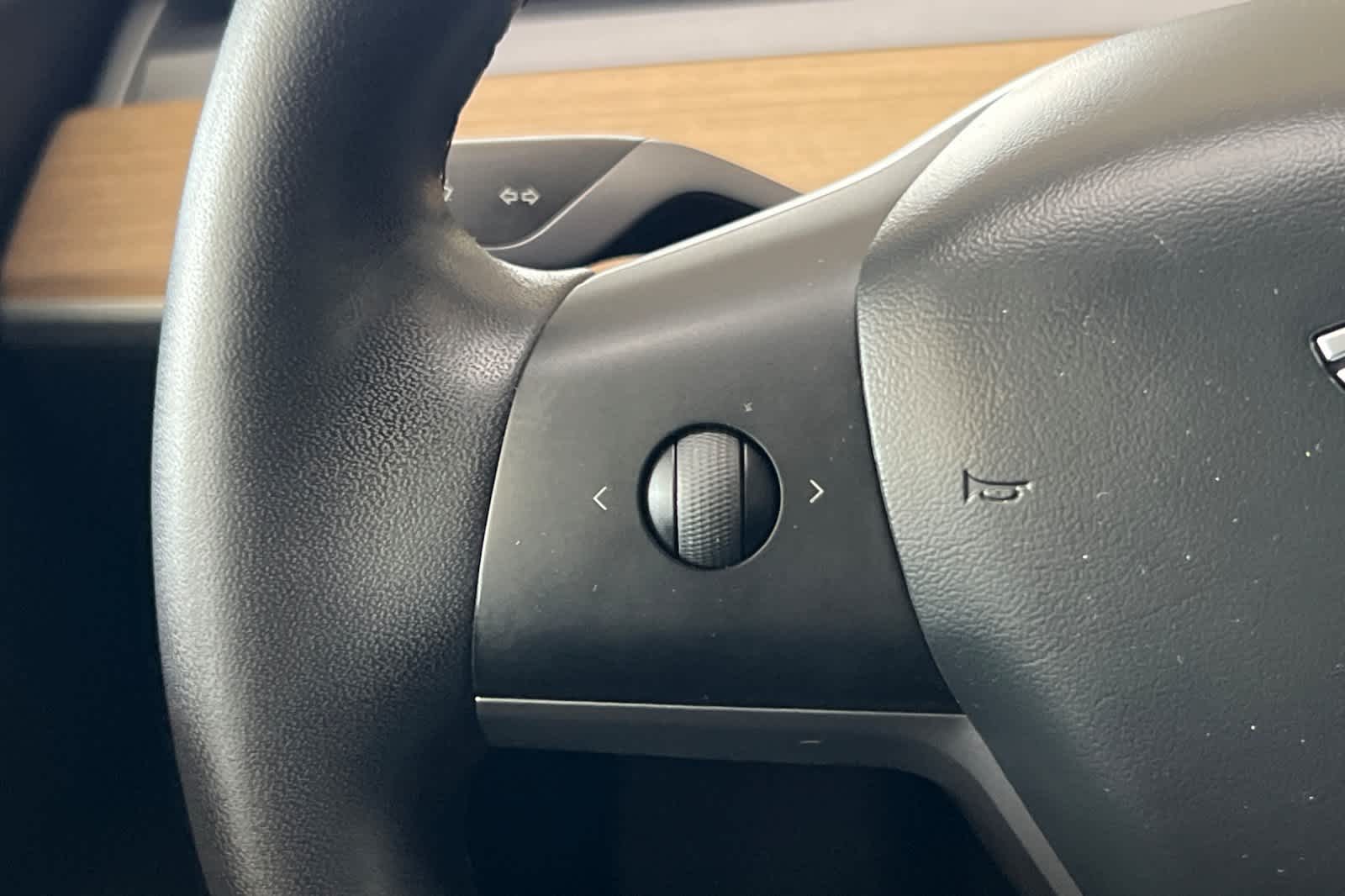 Thumbnail: 2020 Tesla Model 3 - 25