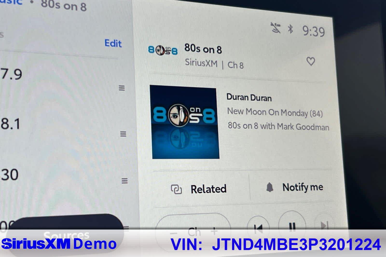 Thumbnail: 2023 Toyota Corolla - 29
