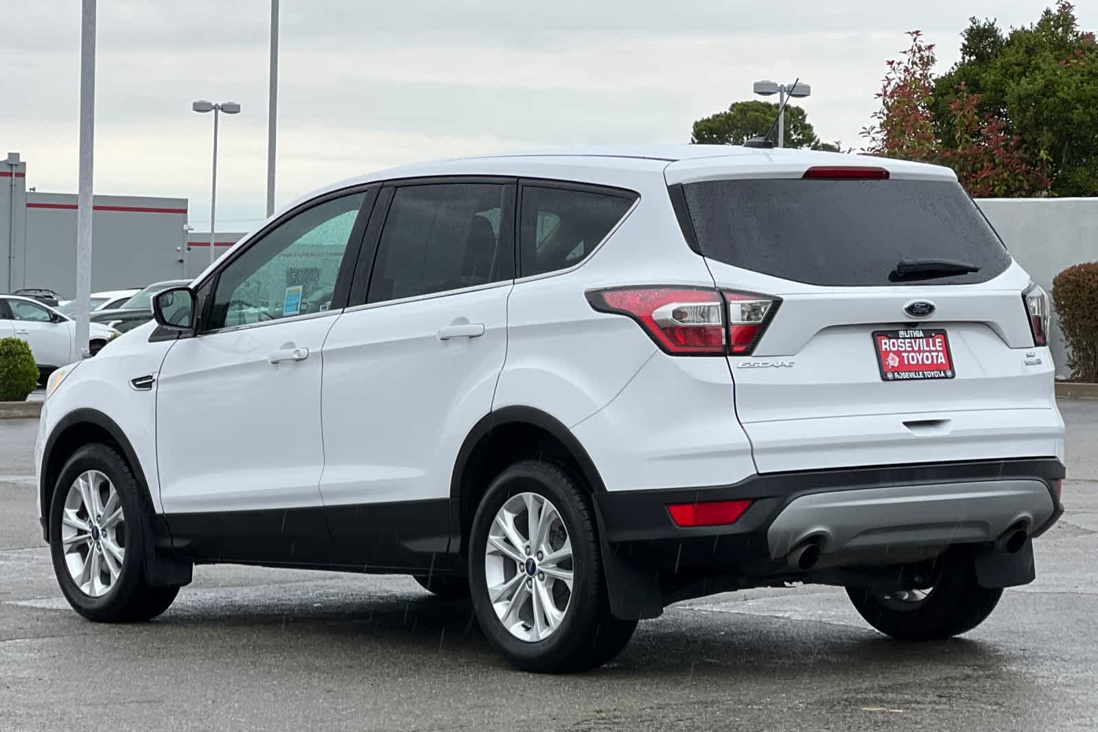 Thumbnail: 2017 Ford Escape - 6