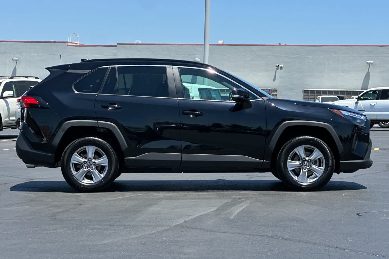 Thumbnail: 2024 Toyota RAV4 - 6