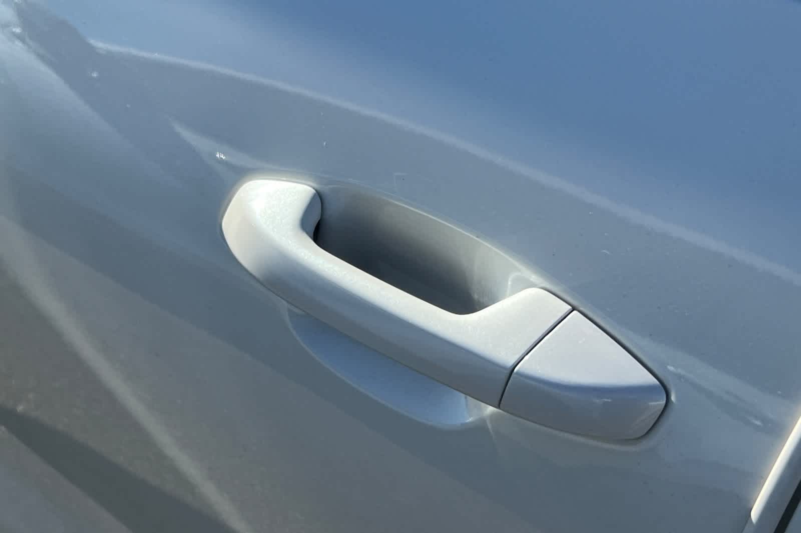 Thumbnail: 2021 Kia Seltos - 18
