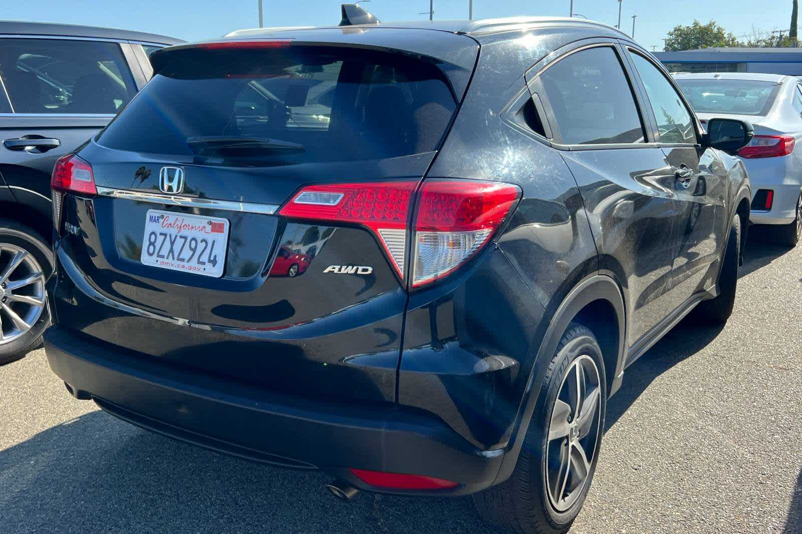 Thumbnail: 2022 Honda HR-V - 2