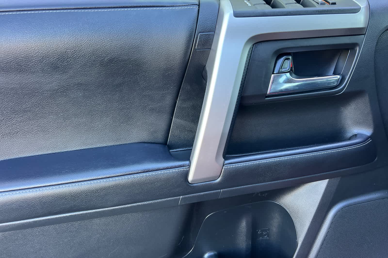 Thumbnail: 2022 Toyota 4Runner - 12