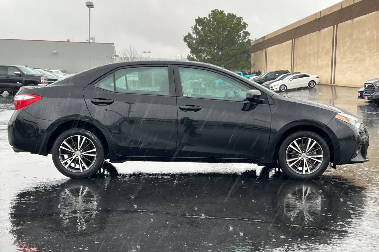 Thumbnail: 2016 Toyota Corolla - 6