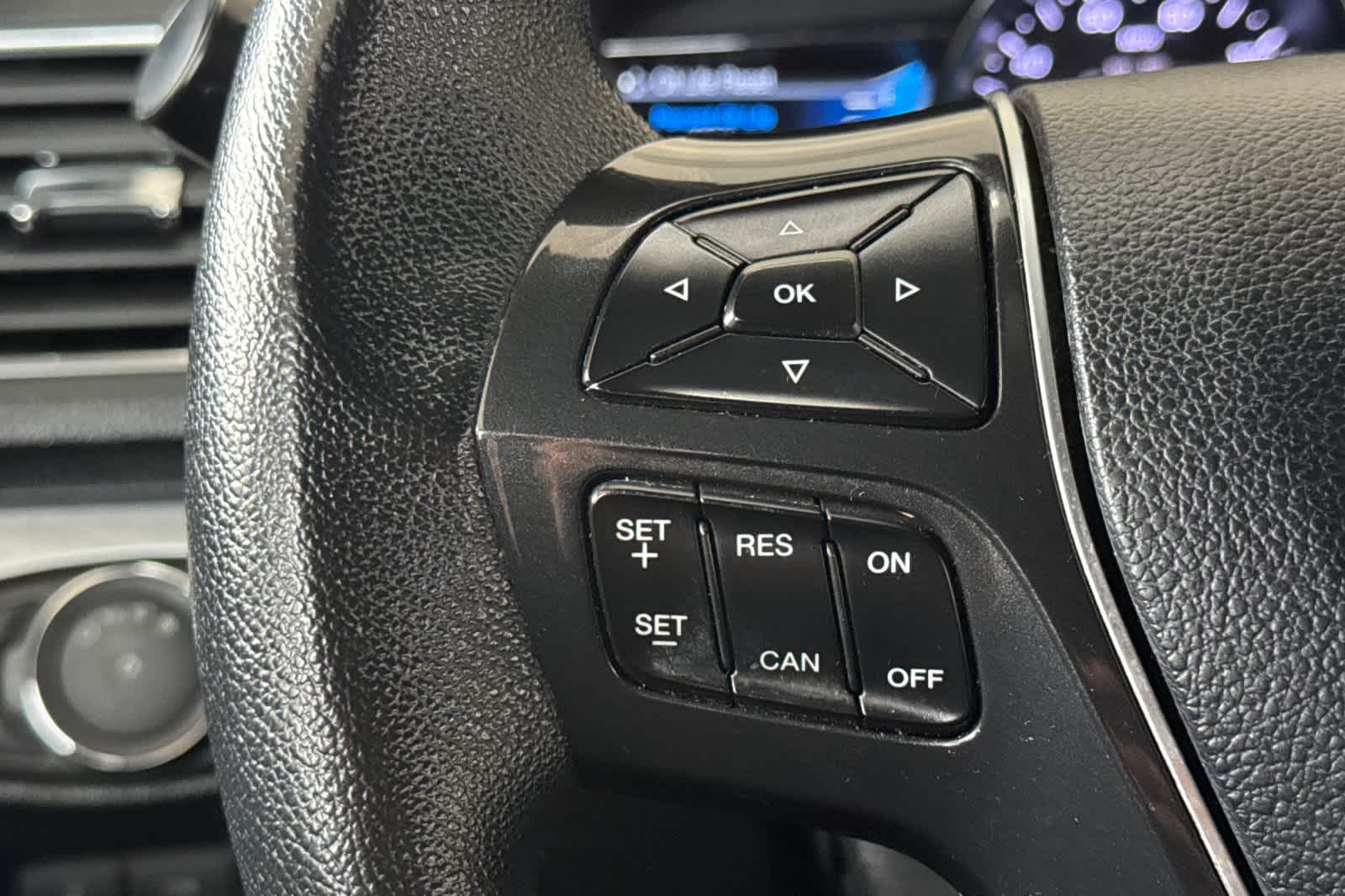 Thumbnail: 2019 Ford Explorer - 26