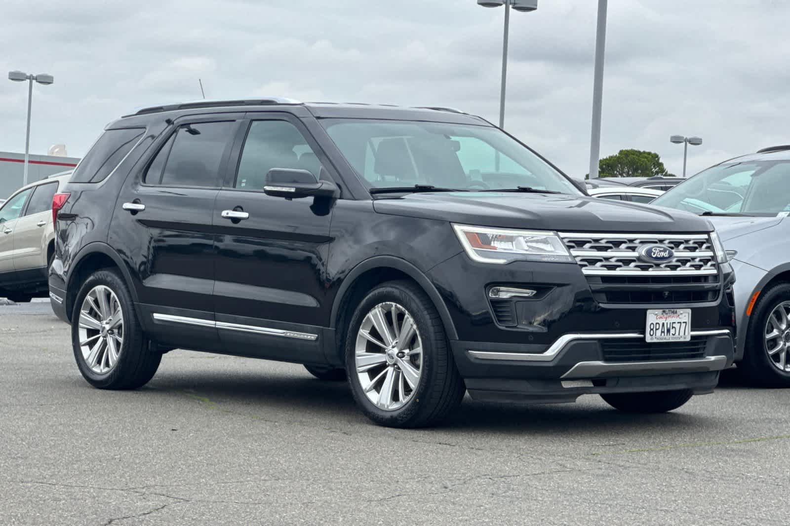 Thumbnail: 2019 Ford Explorer - 5