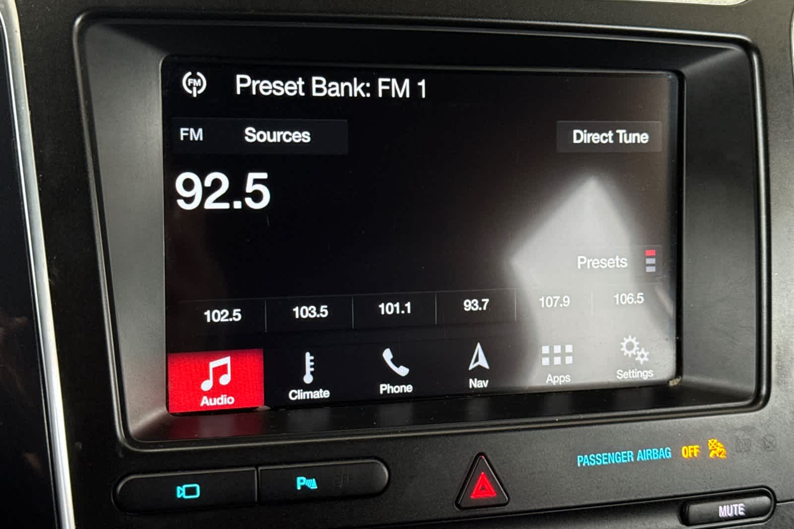 Thumbnail: 2019 Ford Explorer - 19