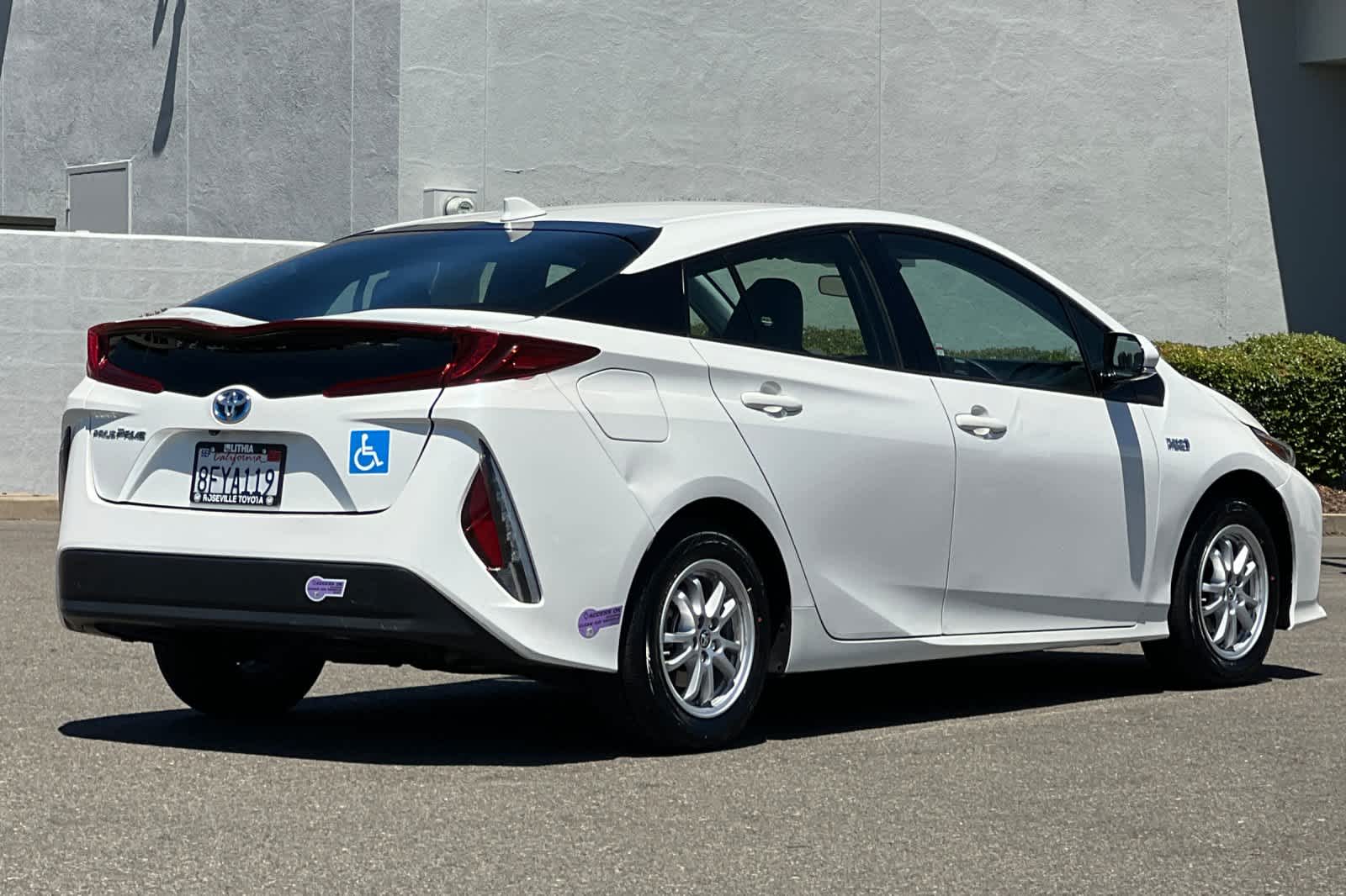 Thumbnail: 2018 Toyota Prius Prime - 2