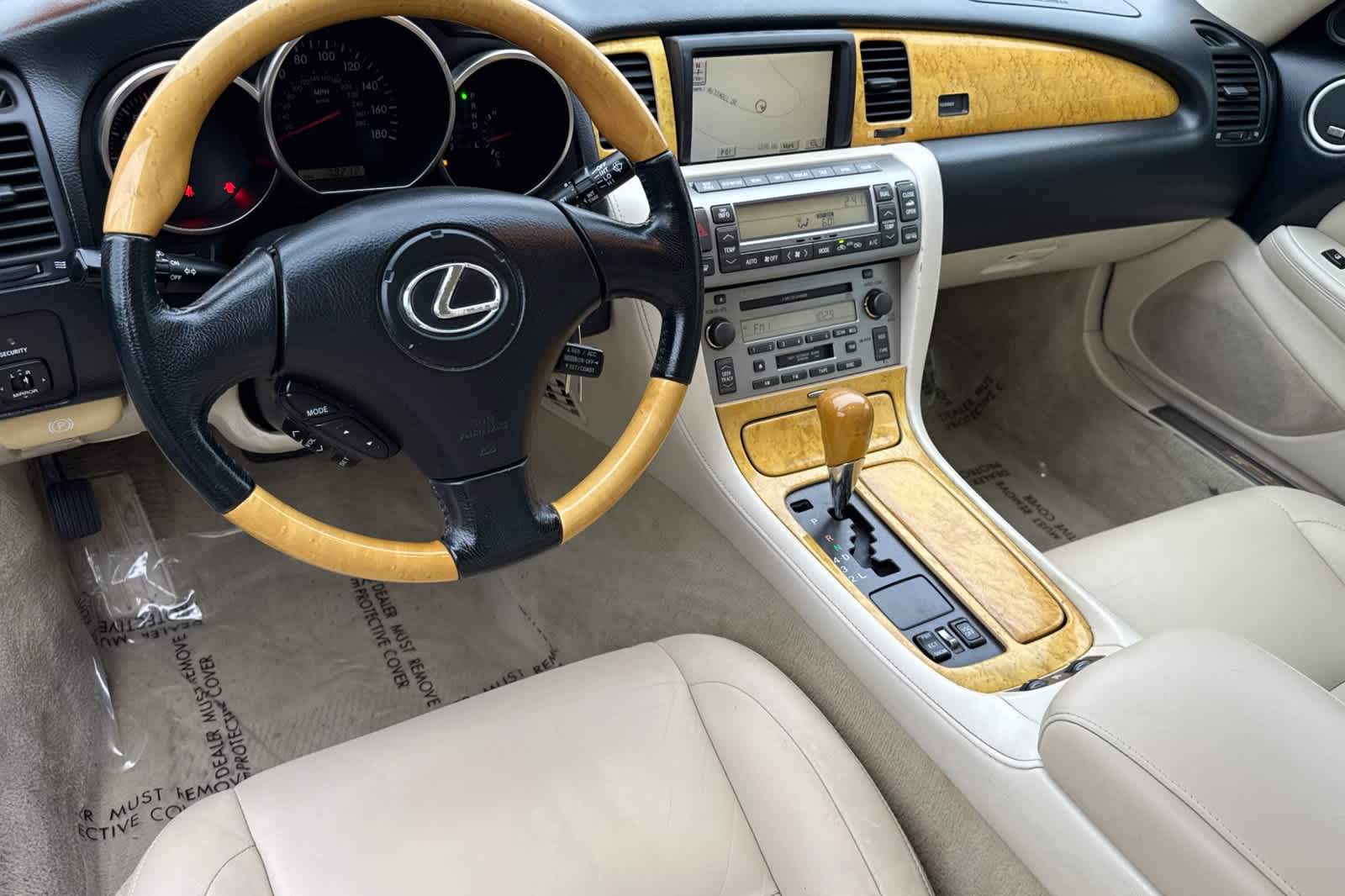 Thumbnail: 2004 Lexus SC - 3