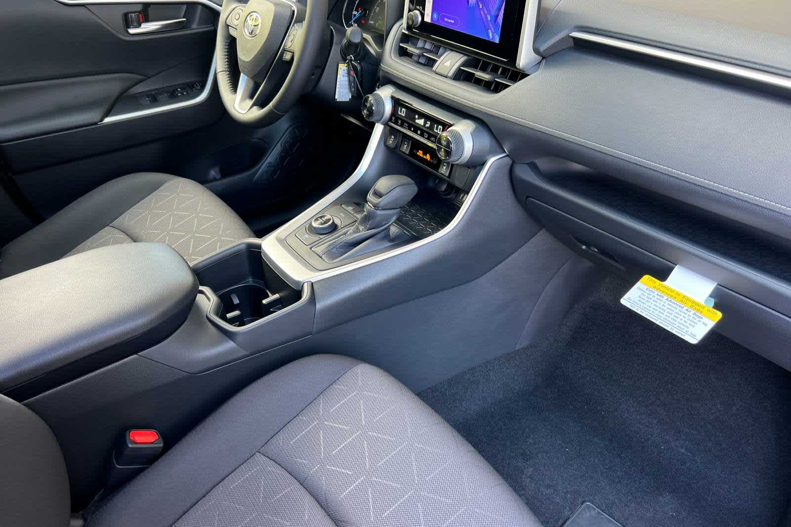 Thumbnail: 2025 Toyota RAV4 - 16