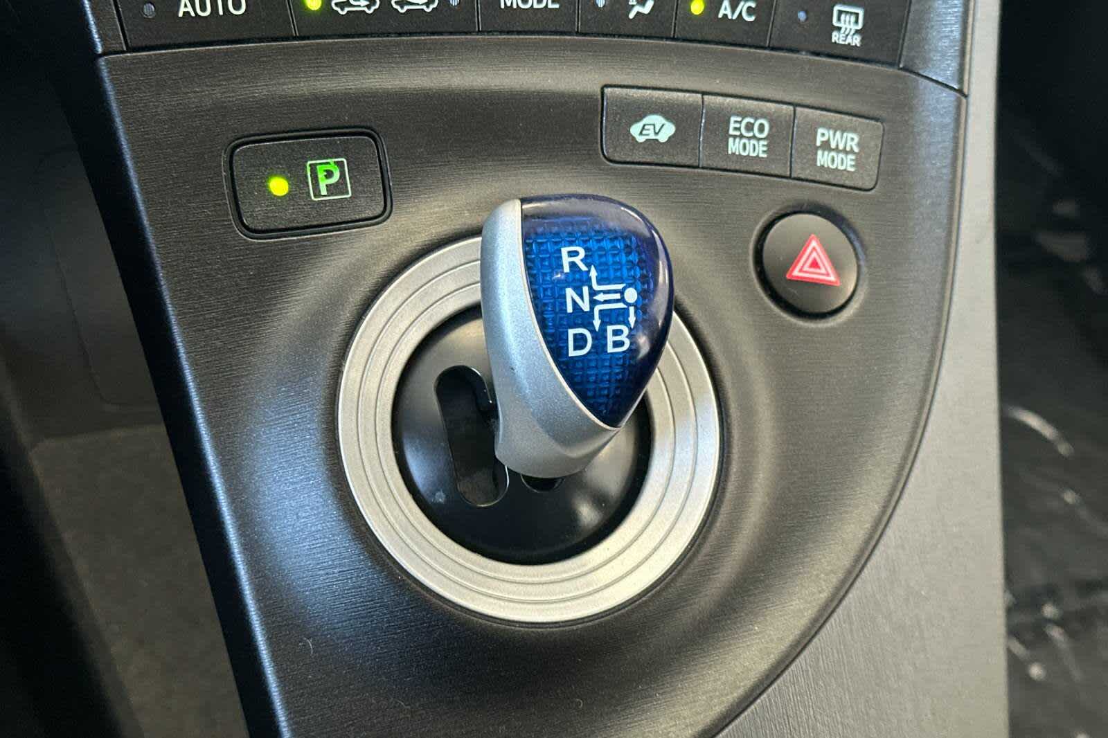 Thumbnail: 2011 Toyota Prius - 21