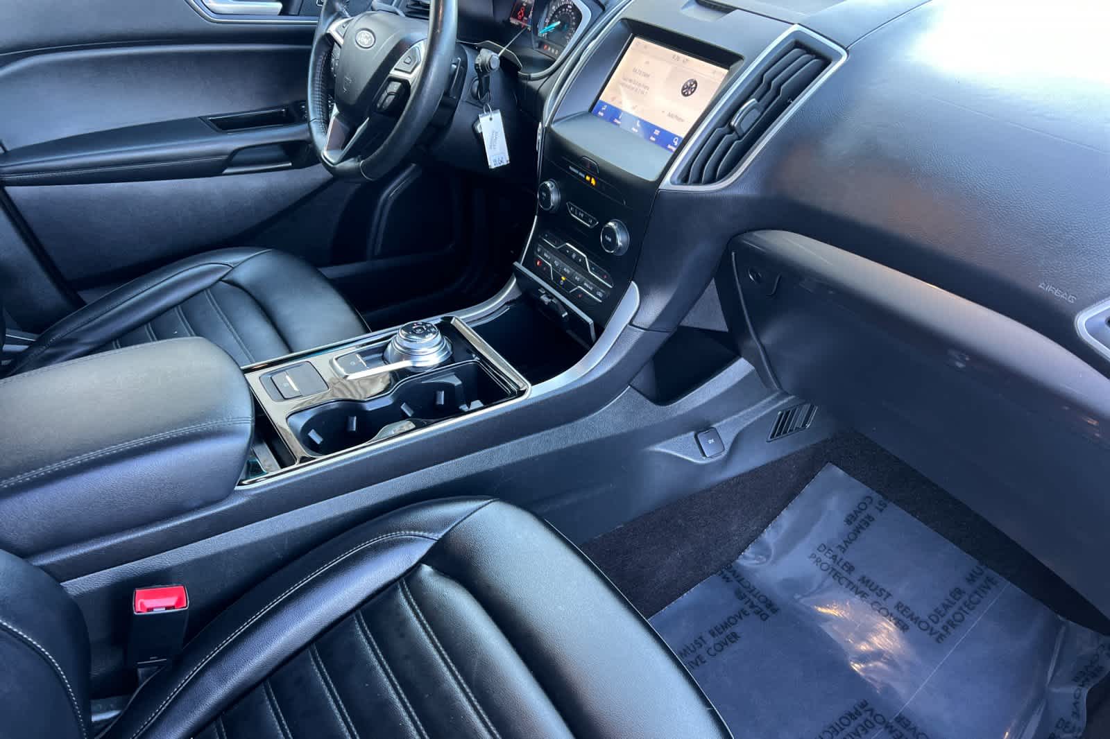 Thumbnail: 2020 Ford Edge - 17